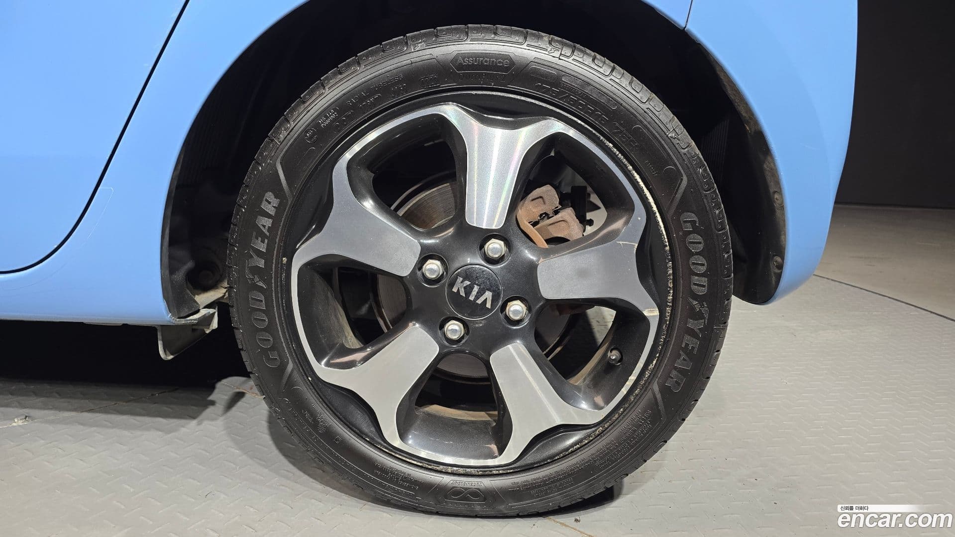 Main__Slider__Photo:RAY Kia 2012.8-4