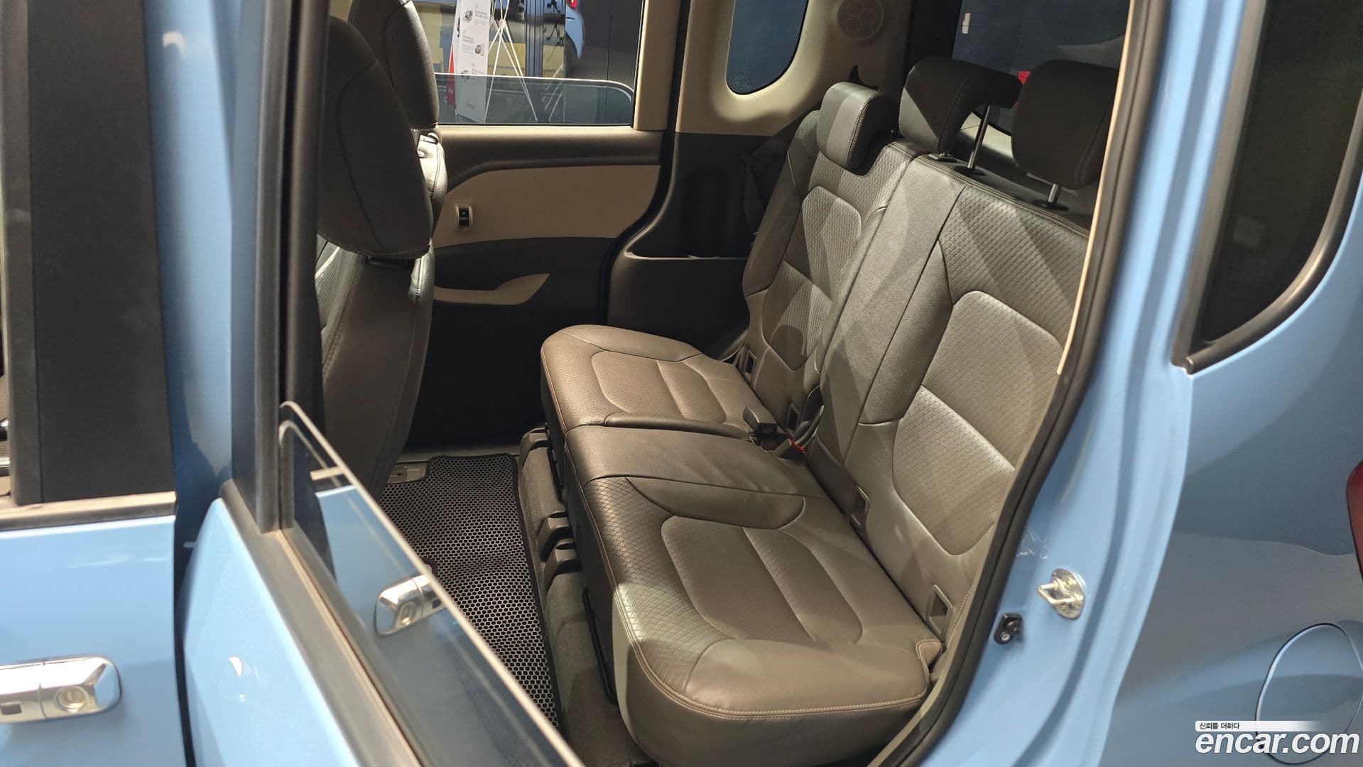 Main__Slider__Photo:RAY Kia 2012.8-10