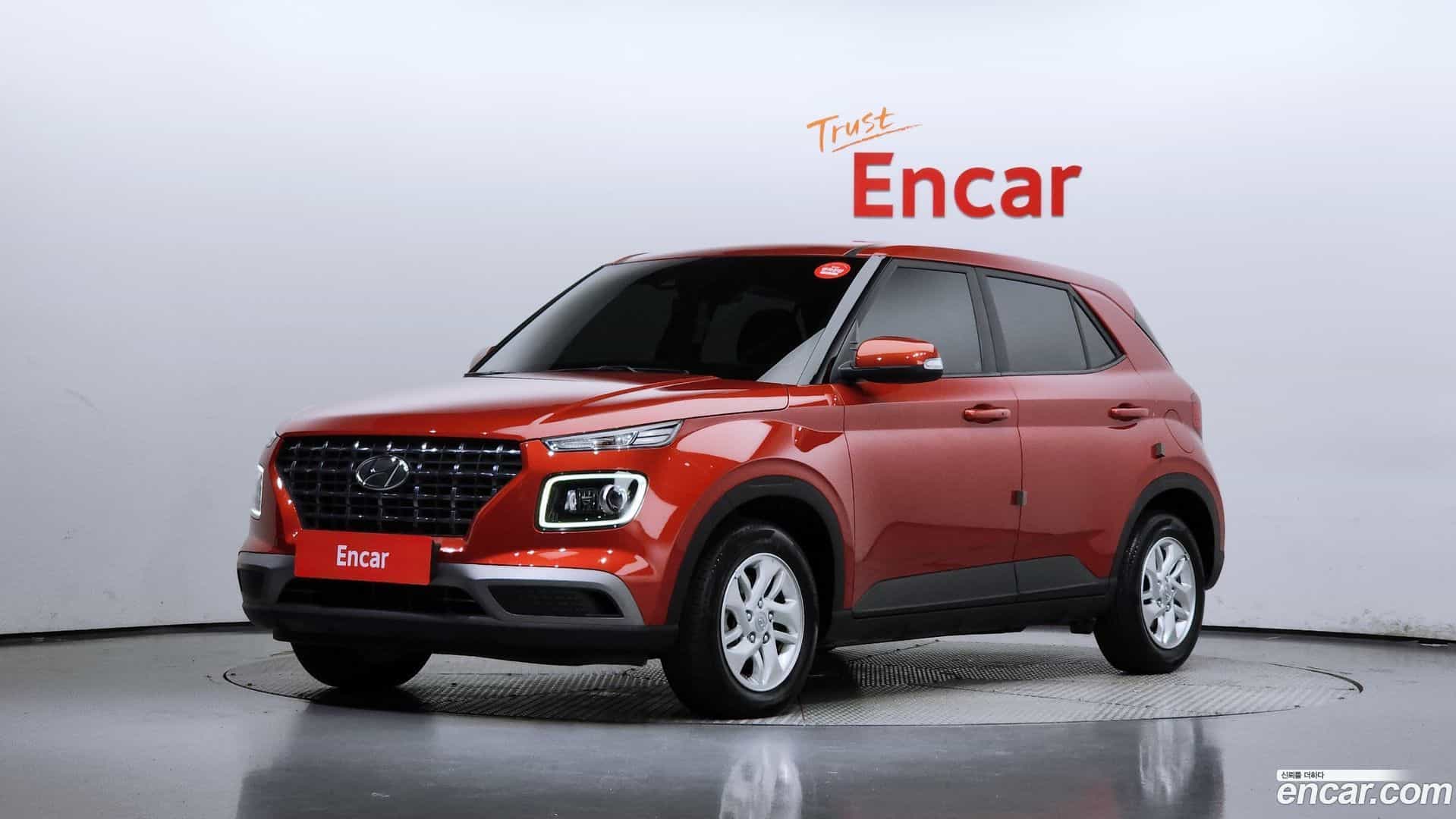 Venue Hyundai 2019.11-OUTER-001