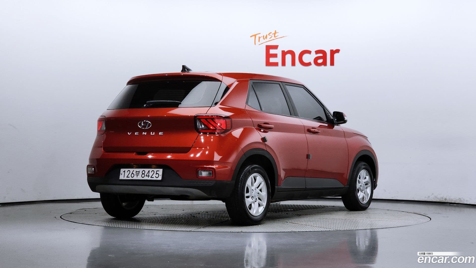 Main__Slider__Photo:Venue Hyundai 2019.11-1