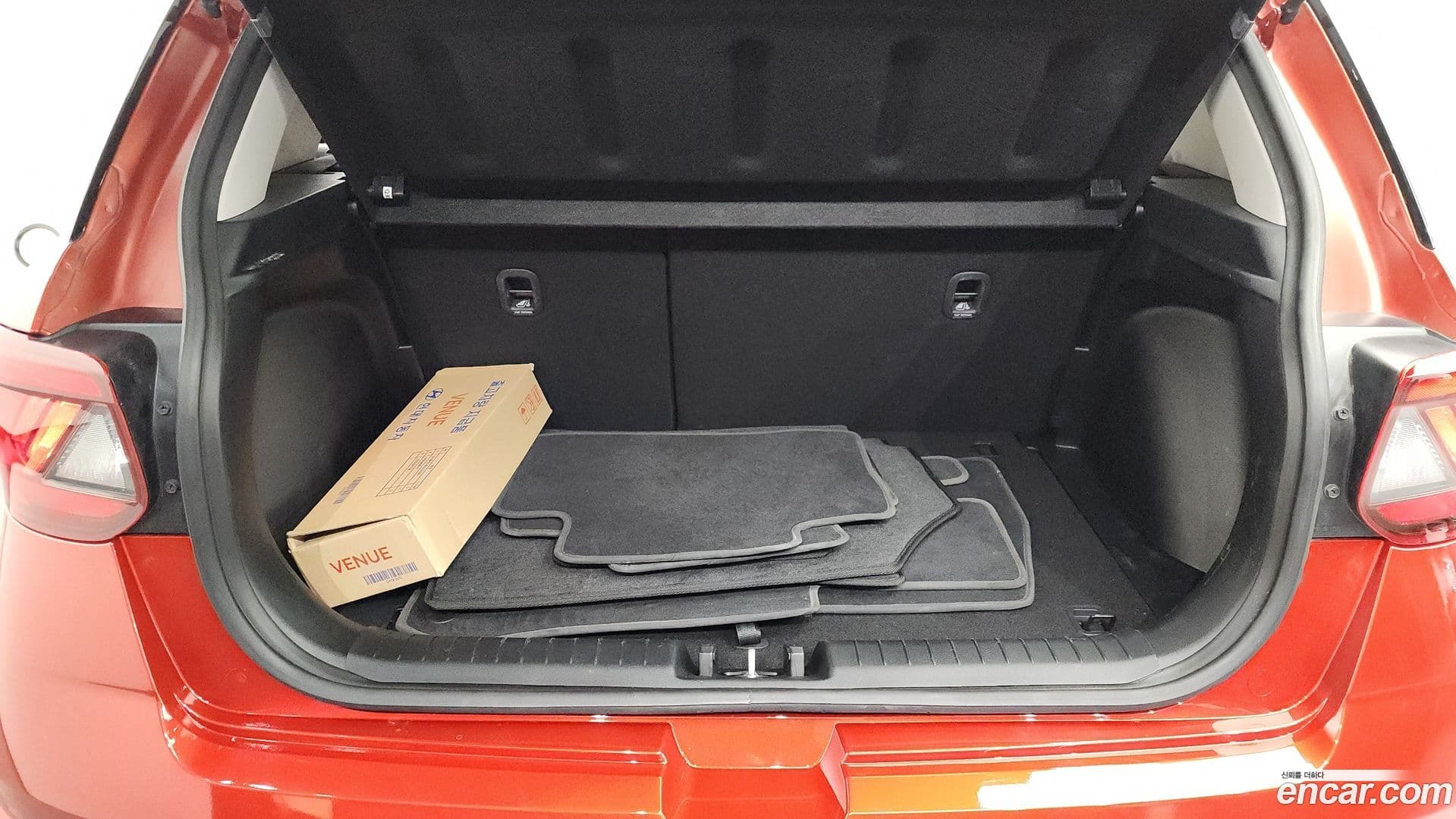 Main__Slider__Photo:Venue Hyundai 2019.11-19