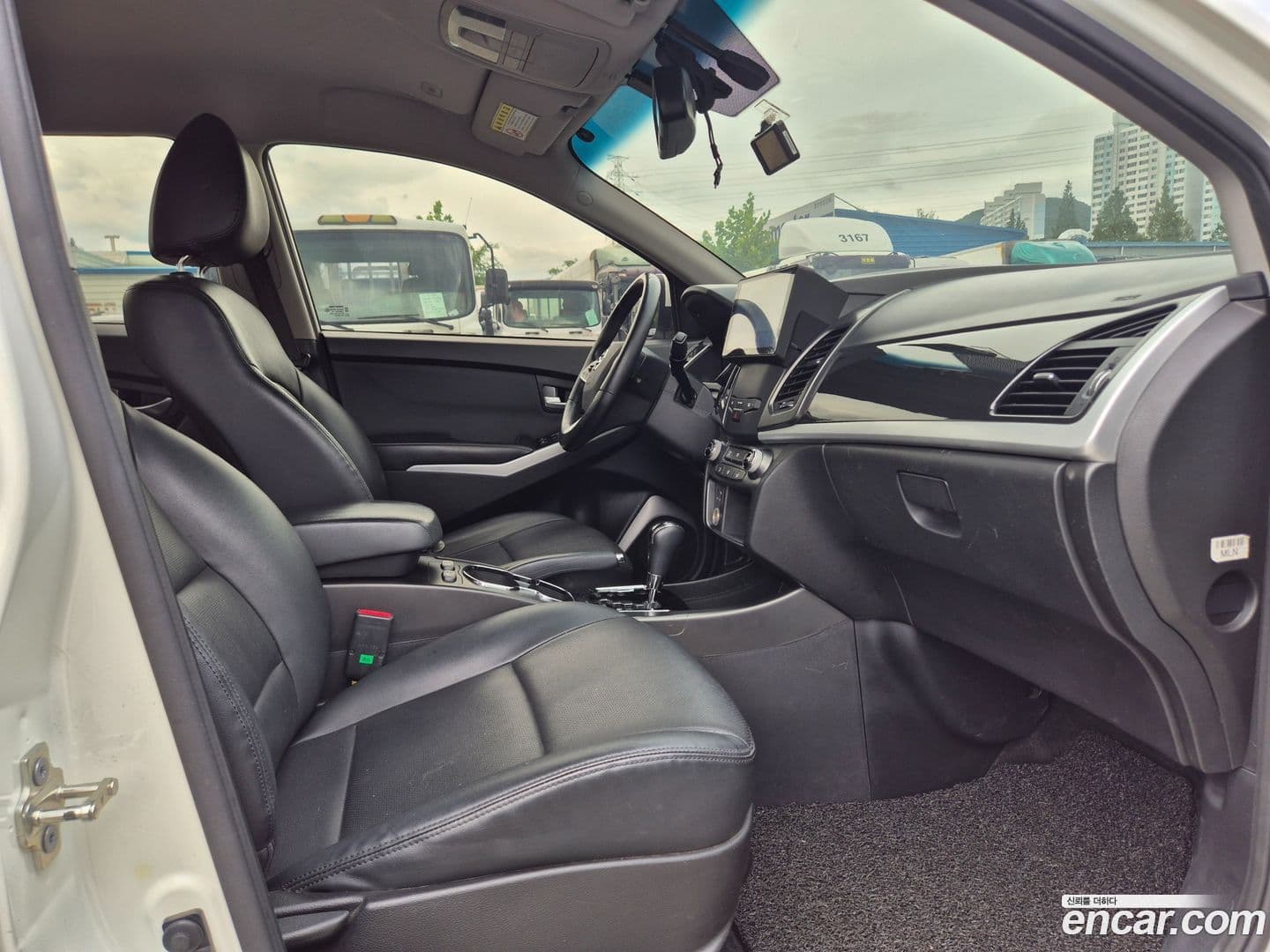 Main__Slider__Photo:KORANDO KG_Mobility_Ssangyong 2017.7-11