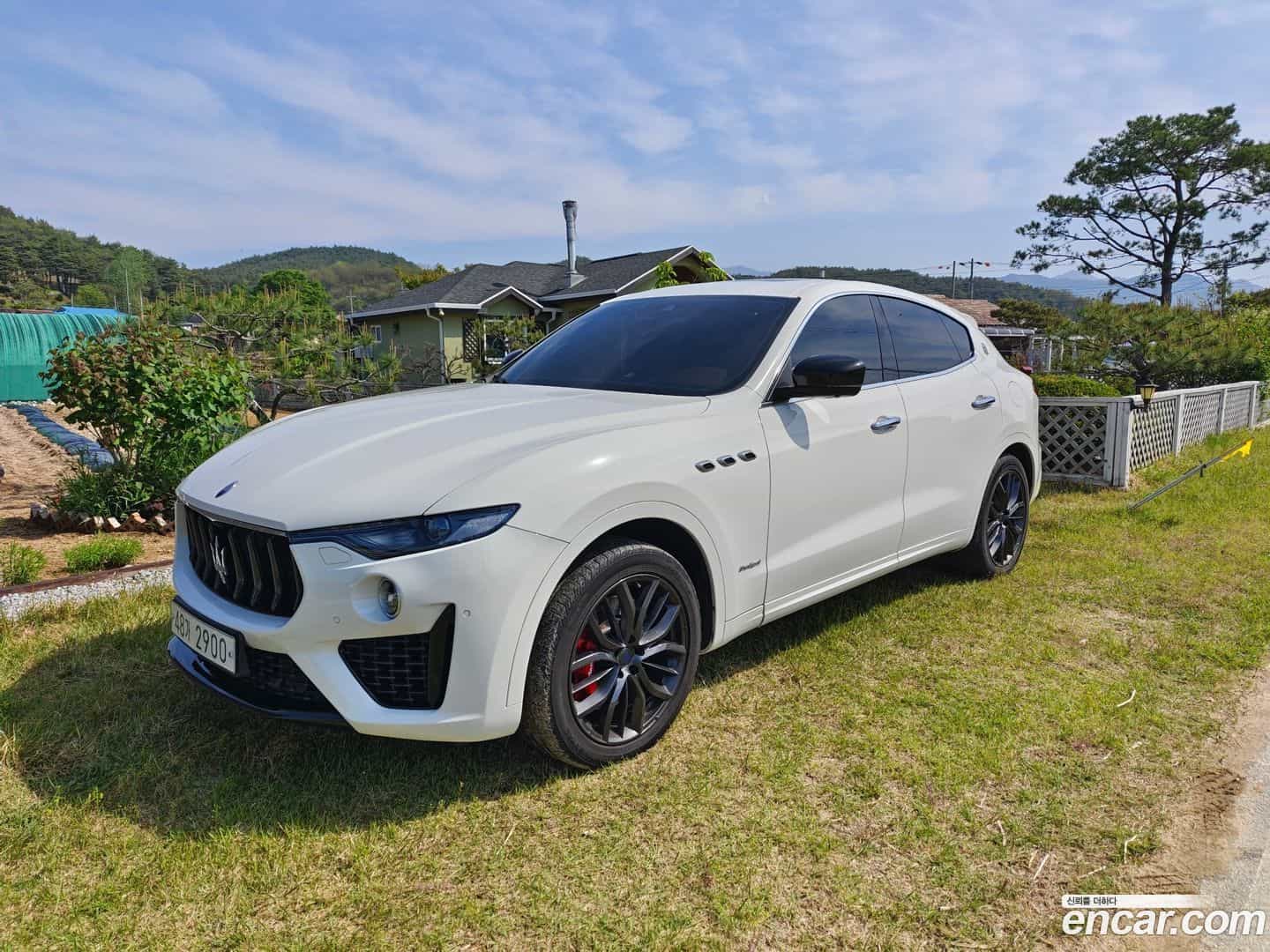Levante Maserati 2019.6-OUTER-002