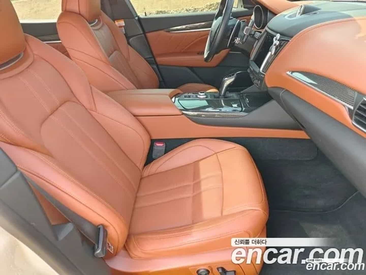 Levante Maserati 2019.6-OPTION-017