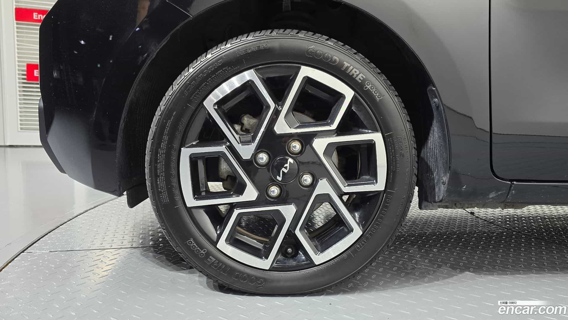 RAY Kia 2024.0-OUTER-005