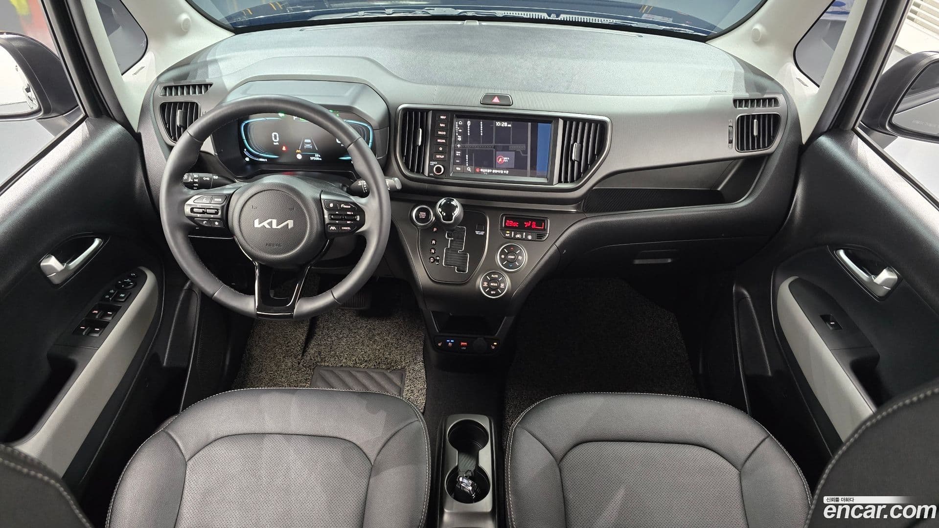 Main__Slider__Photo:RAY Kia 2024.0-6