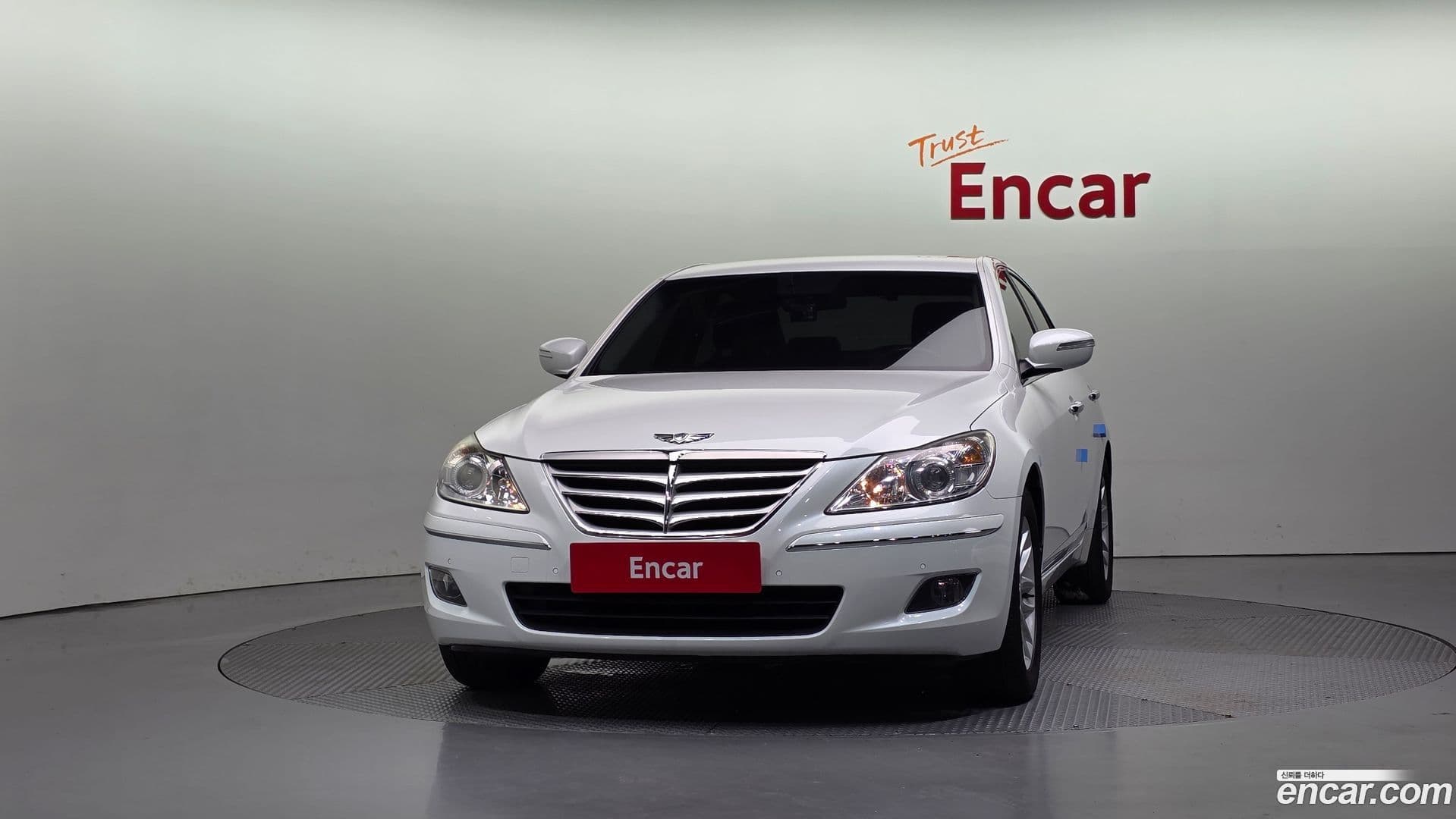 Main__Slider__Photo:Genesis Hyundai 2010.4-2