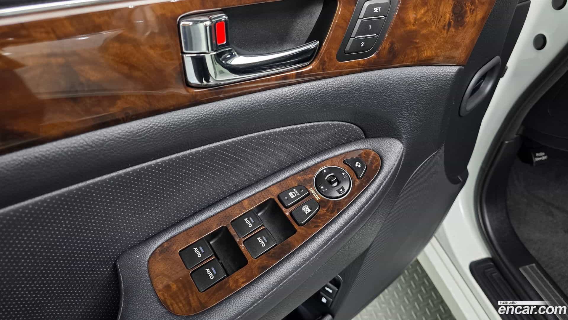 Genesis Hyundai 2010.4-OPTION-016