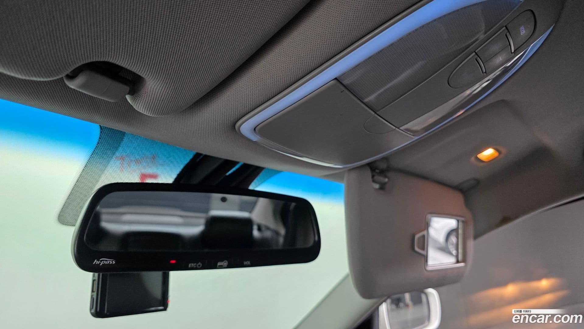 Main__Slider__Photo:Genesis Hyundai 2010.4-14