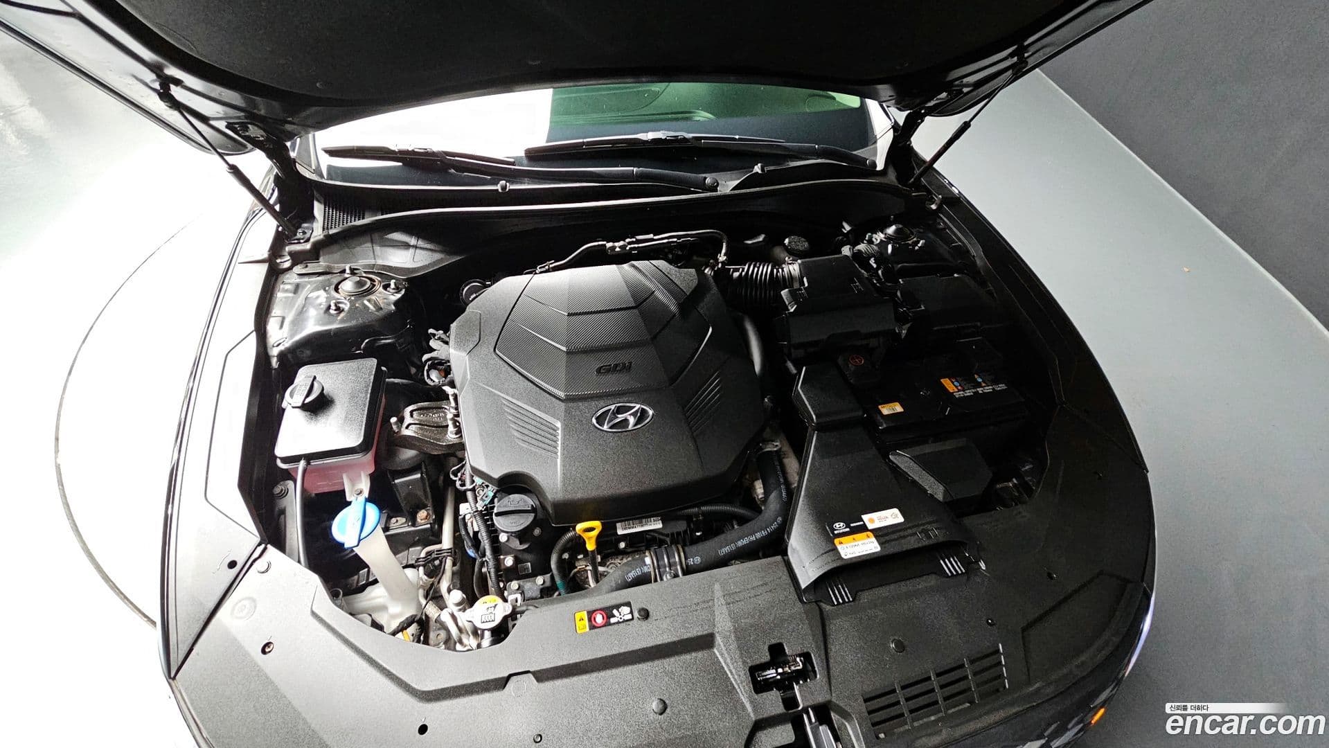 Main__Slider__Photo:Grandeur Hyundai 2021.6-5