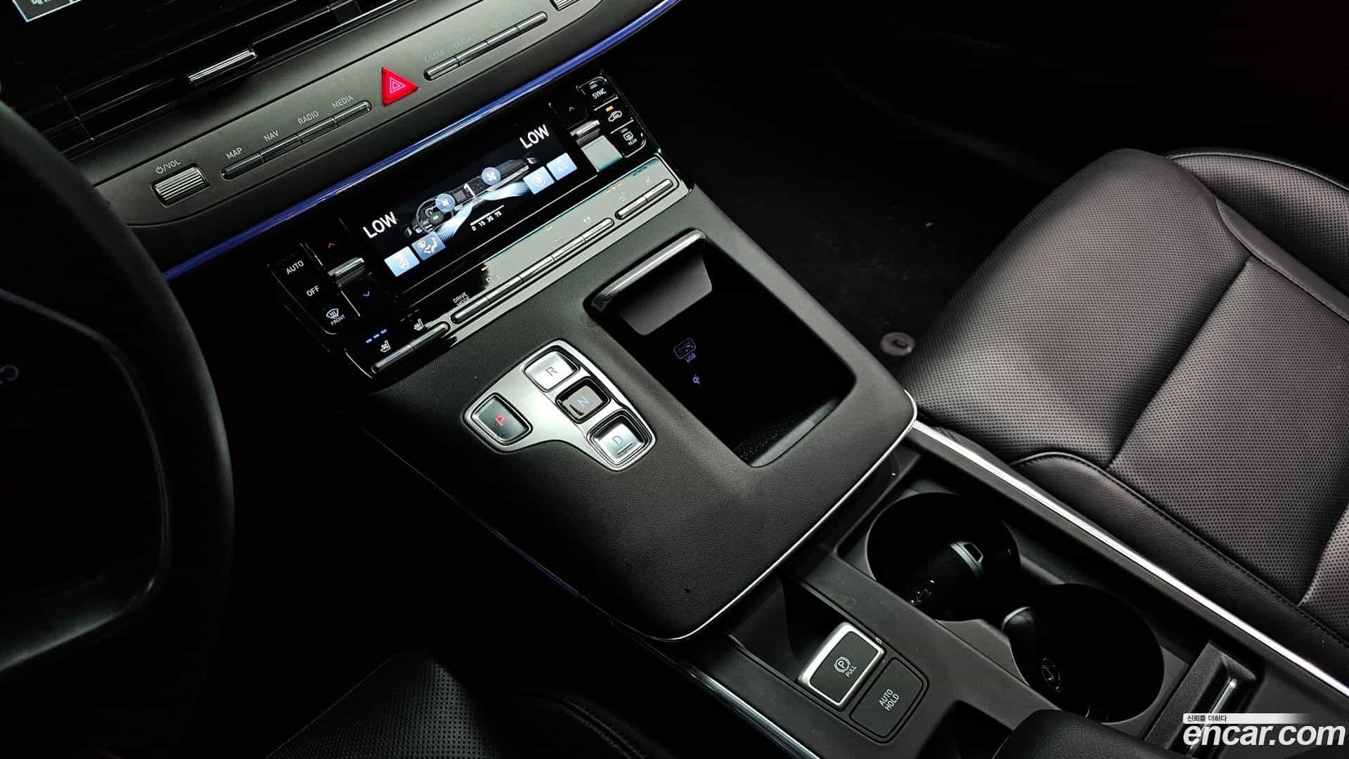 Grandeur Hyundai 2021.6-INNER-009