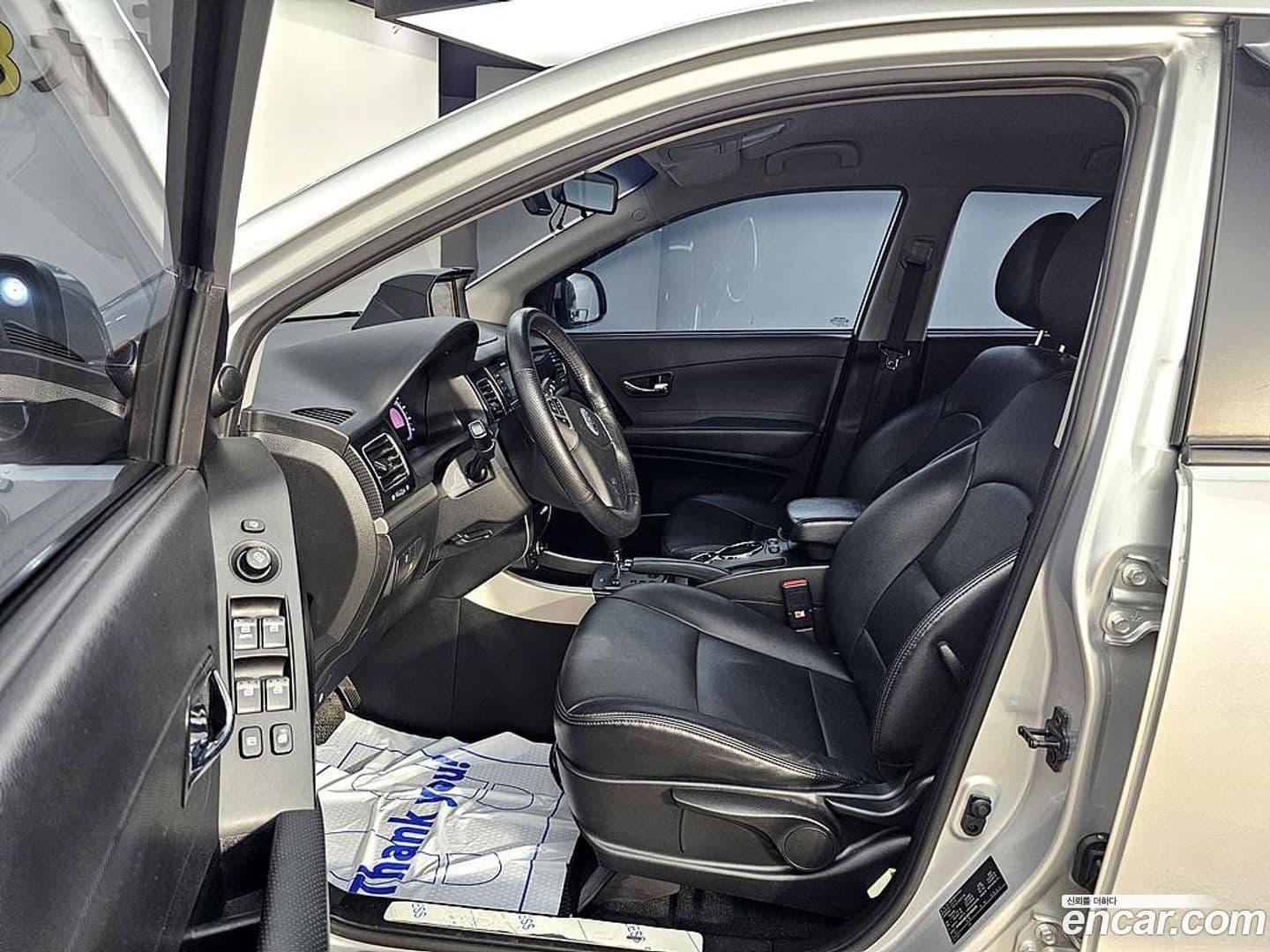 Main__Slider__Photo:KORANDO KG_Mobility_Ssangyong 2013.1-7