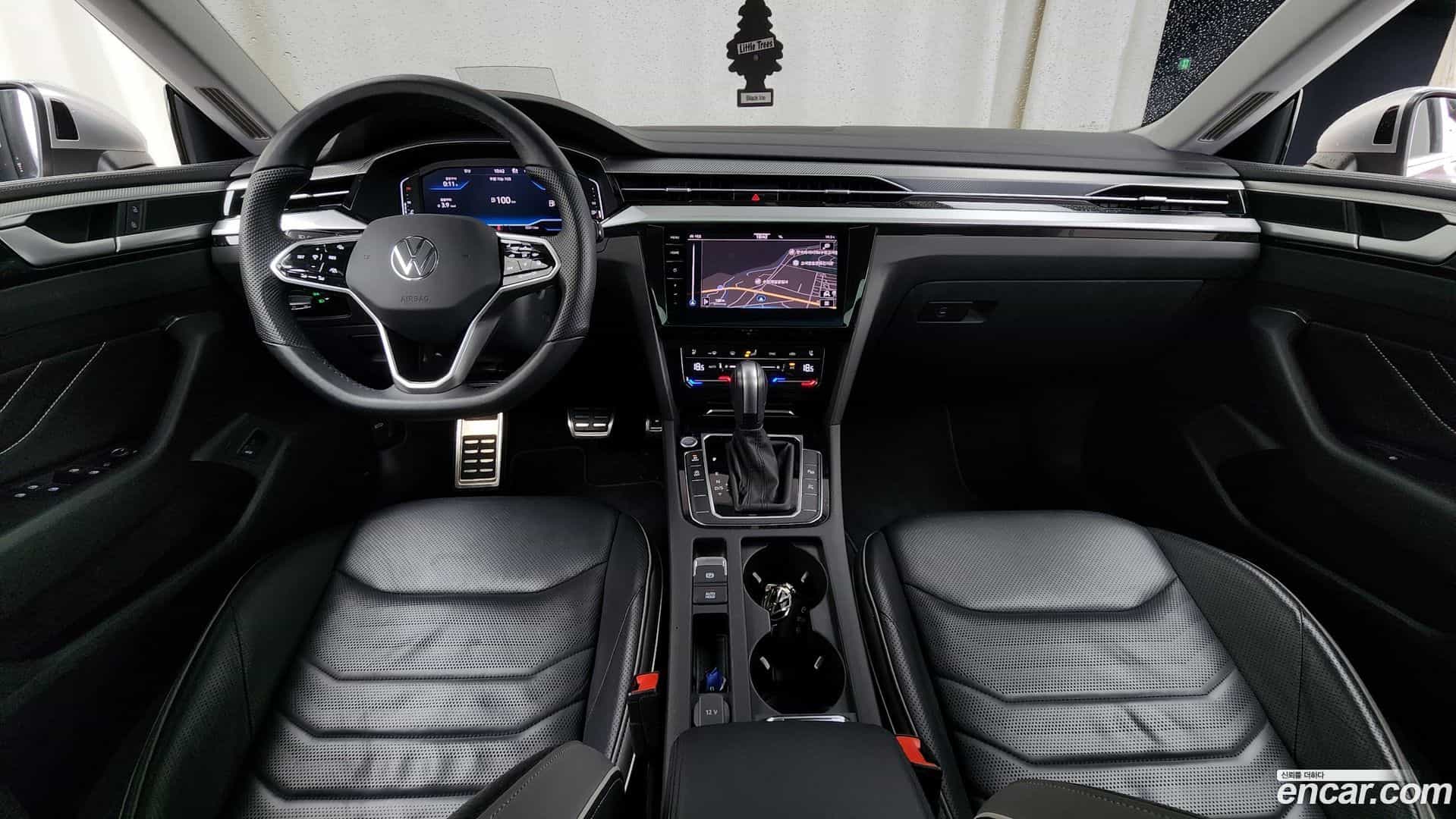 Arteon Volkswagen 2023.10-INNER-007