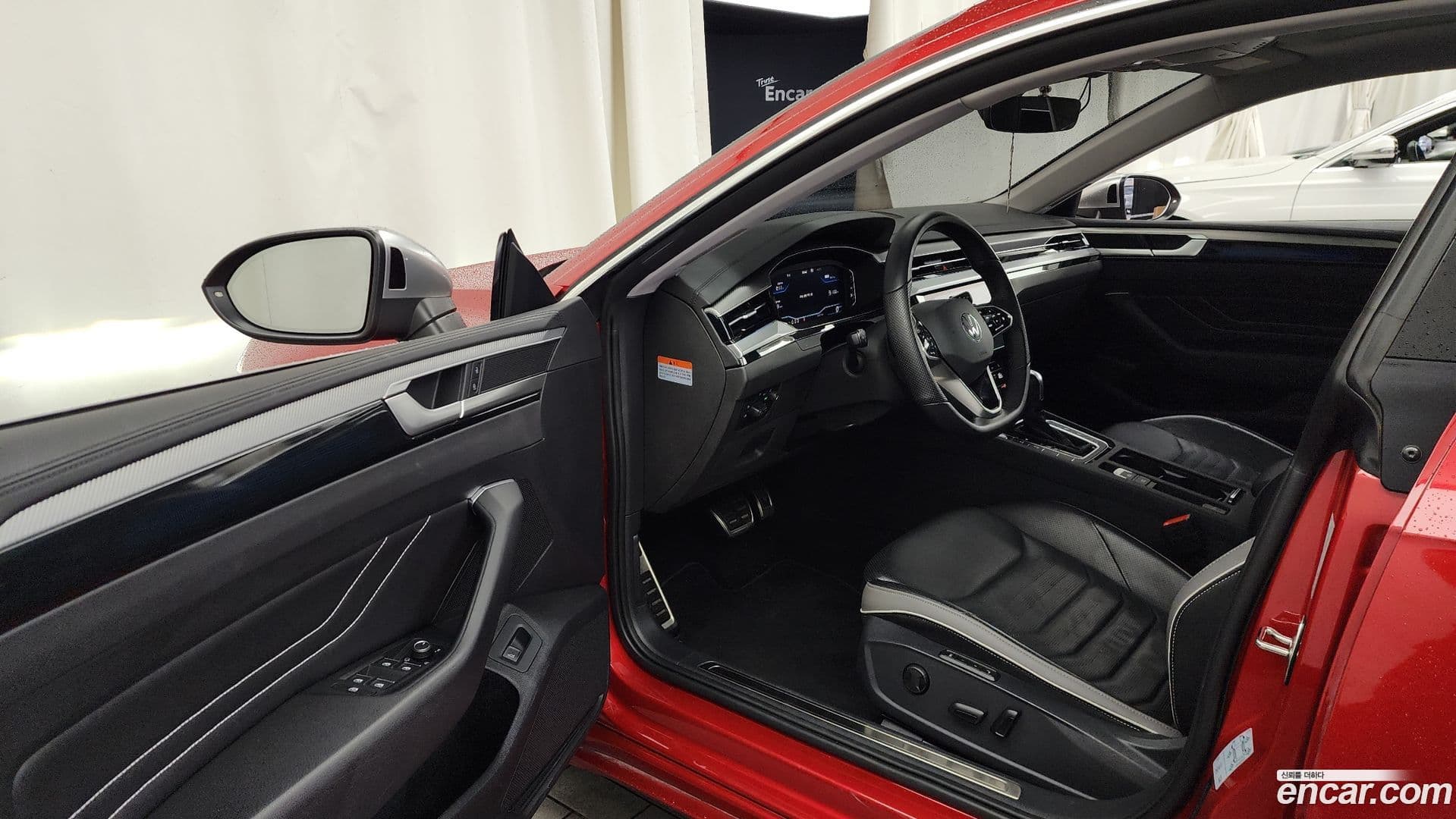 Main__Slider__Photo:Arteon Volkswagen 2023.10-9