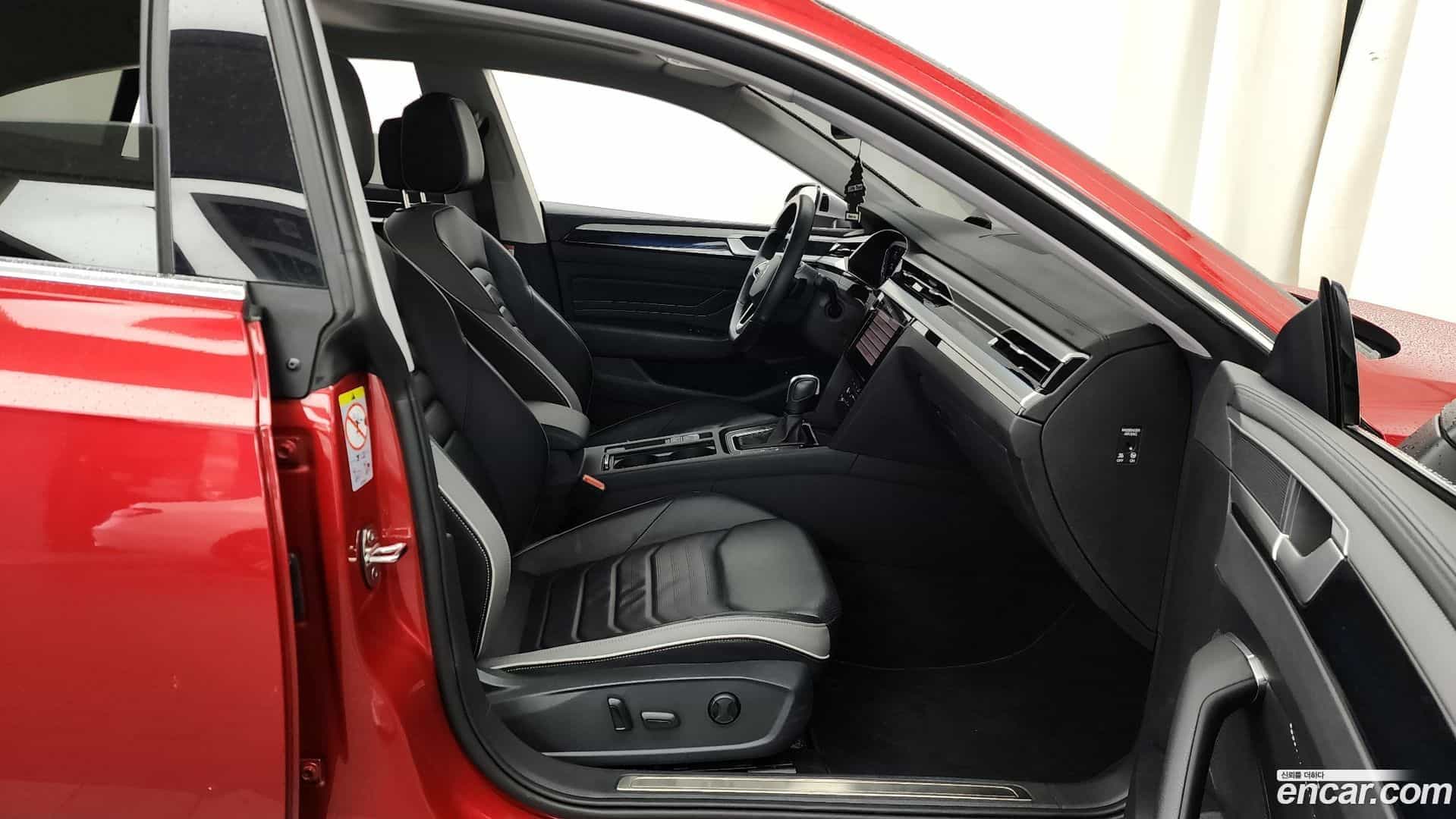 Arteon Volkswagen 2023.10-OPTION-015