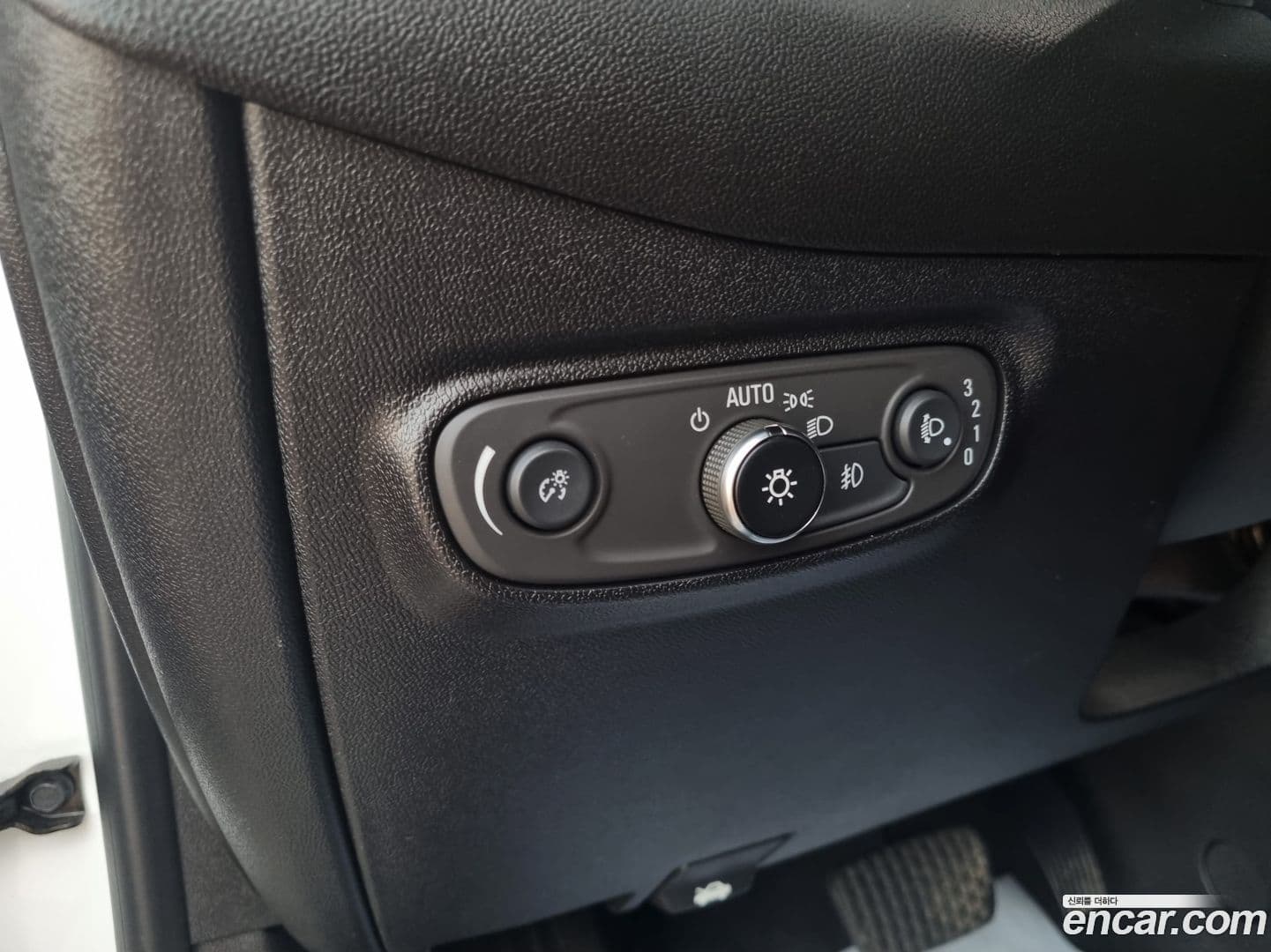 Main__Slider__Photo:Equinox ChevroletGMDaewoo 2019.6-18