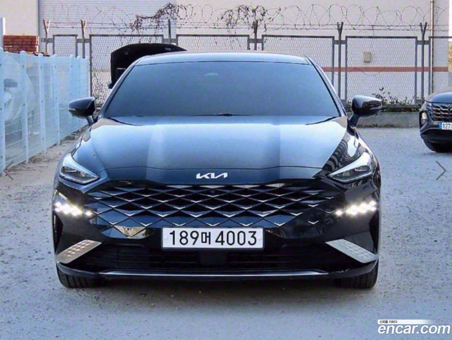 Main__Slider__Photo:K8 Kia 2021.4-1