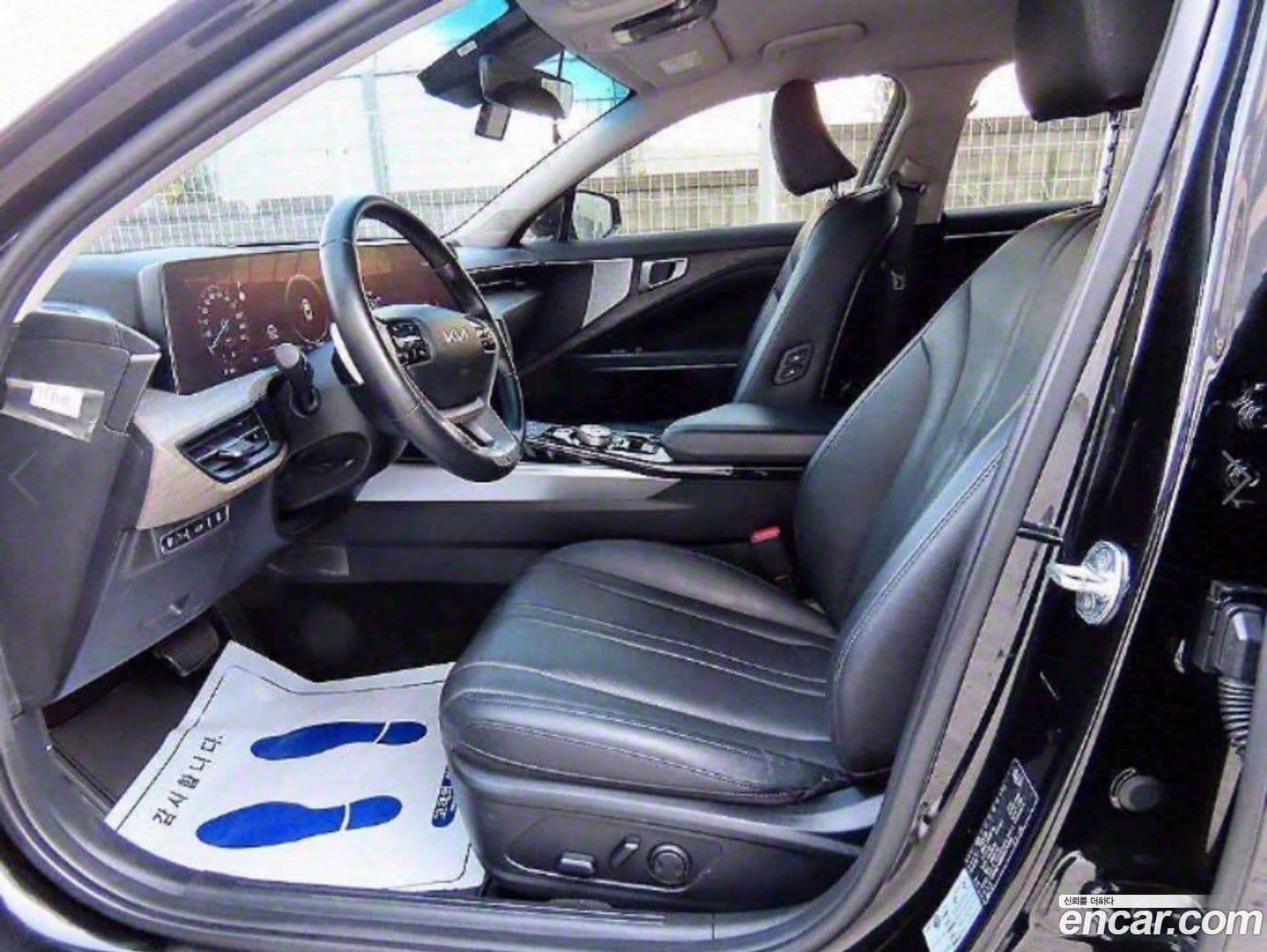 Main__Slider__Photo:K8 Kia 2021.4-4