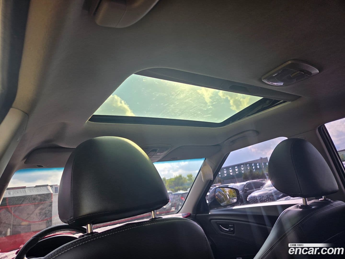 Main__Slider__Photo:TIBOLI KG Mobility 2017.9-15