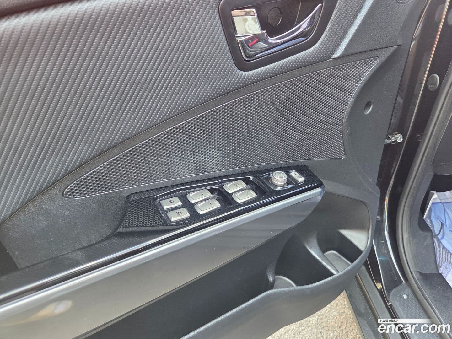 Main__Slider__Photo:TIBOLI KG Mobility 2017.9-17