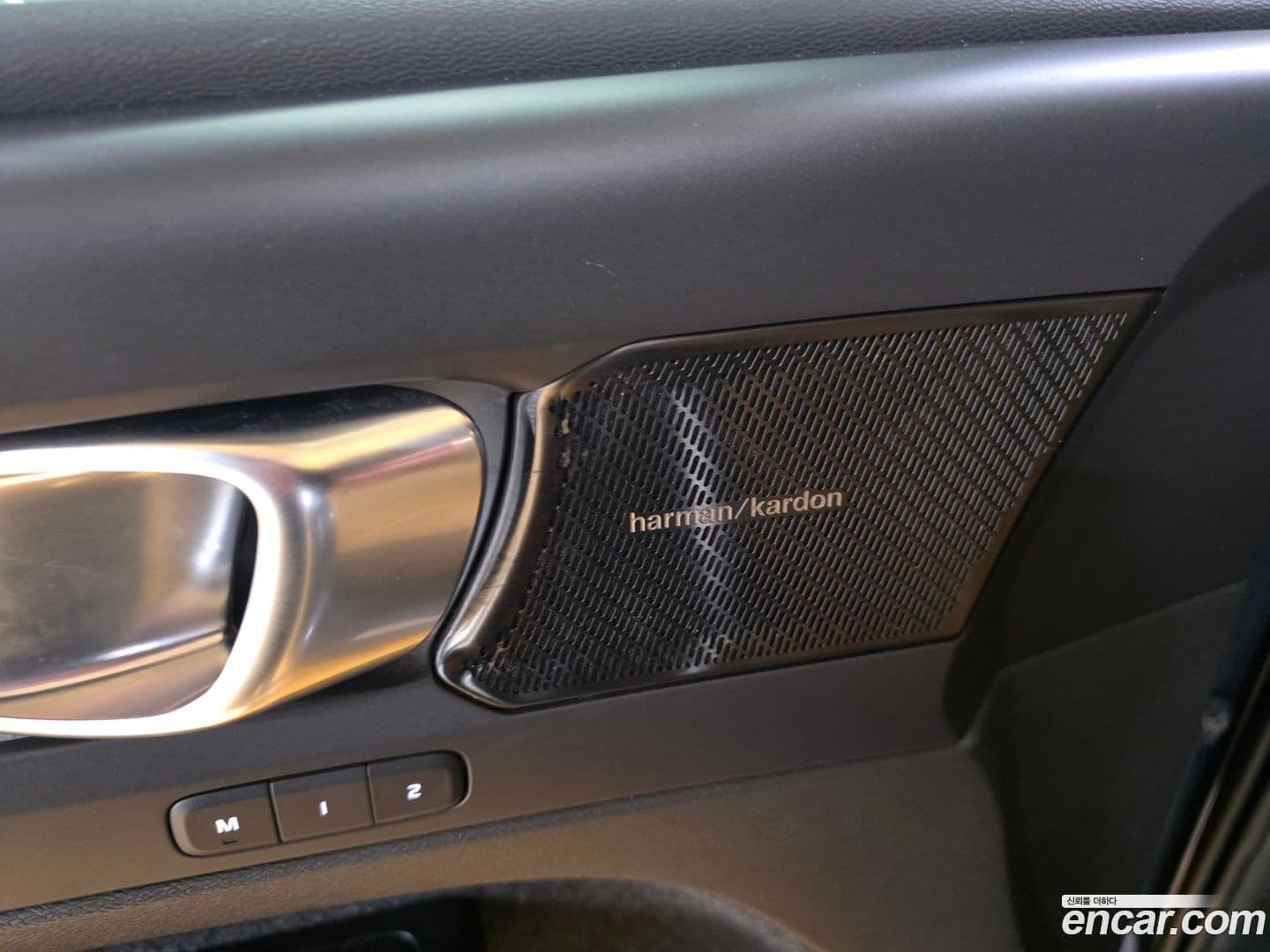 Main__Slider__Photo:XC40 Volvo 2021.10-14