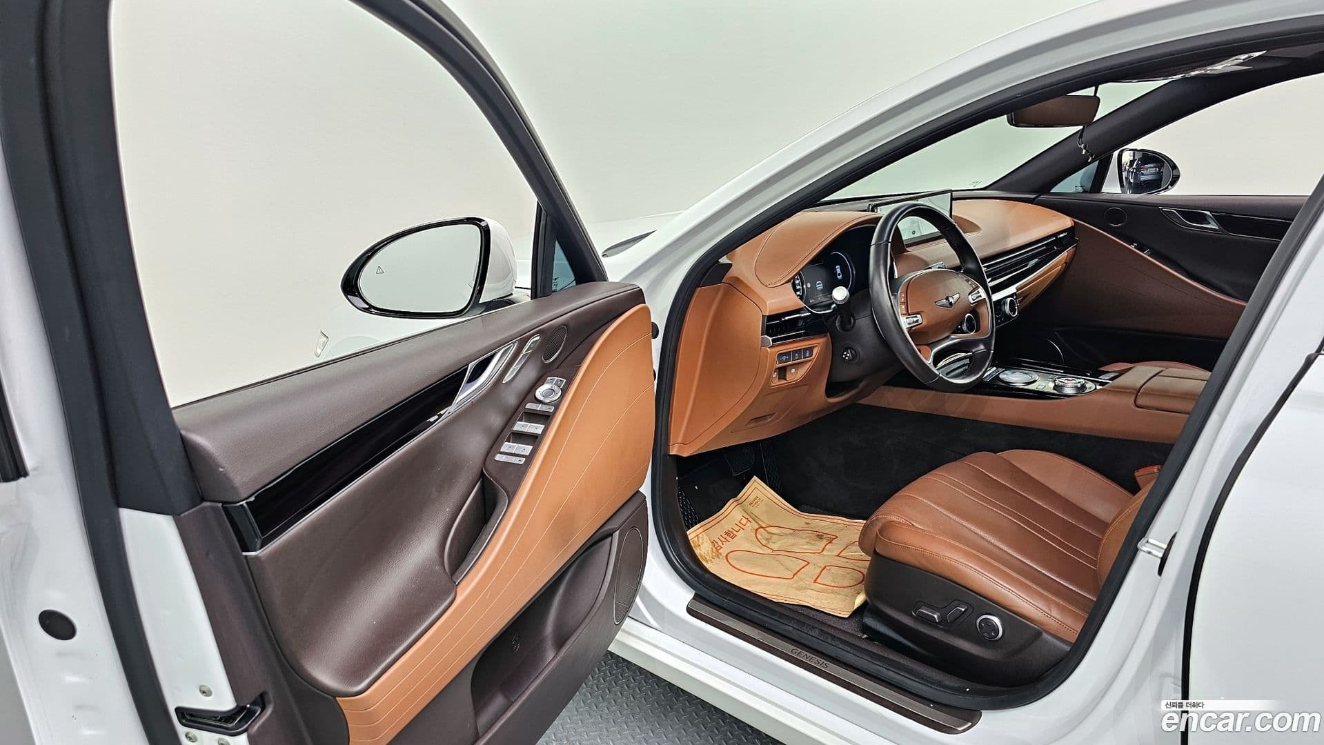 Main__Slider__Photo:G80 Genesis 2022.2-9