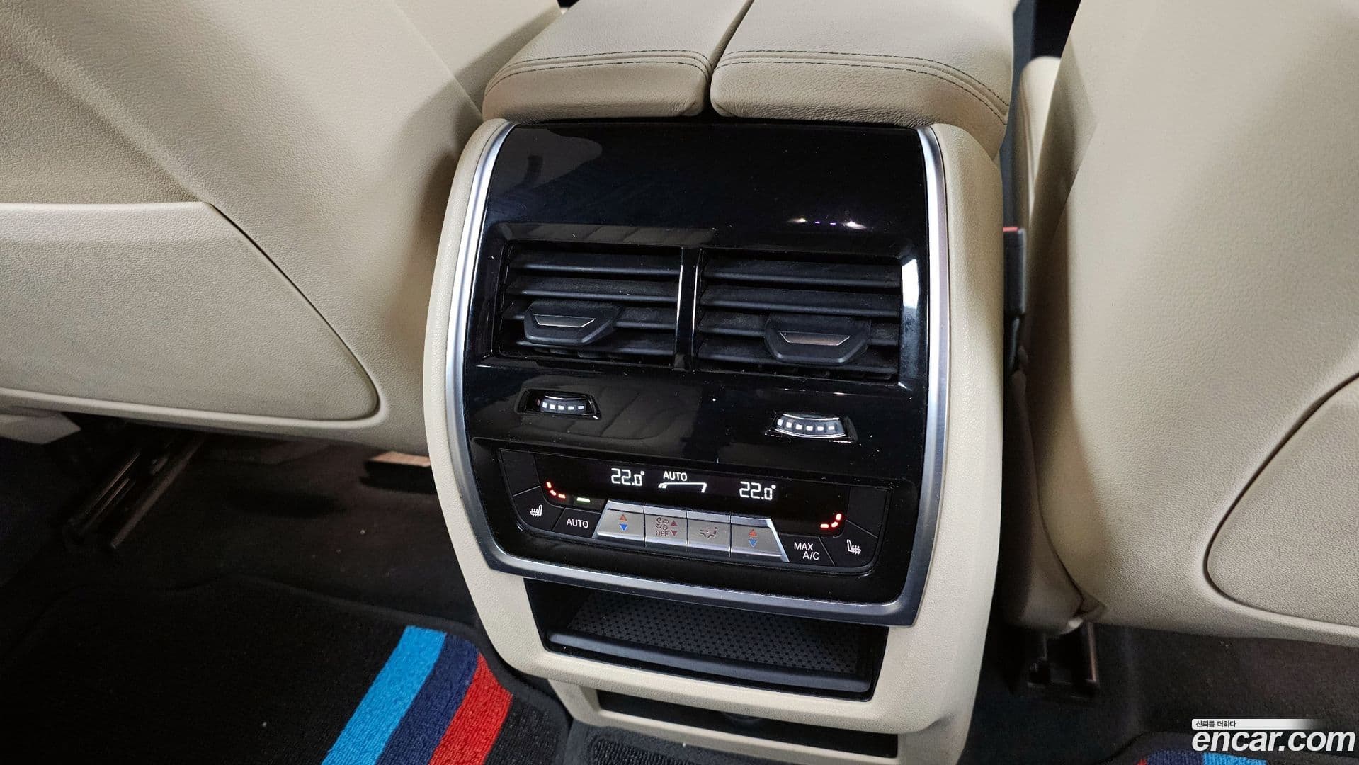 Main__Slider__Photo:X6 BMW 2021.5-18