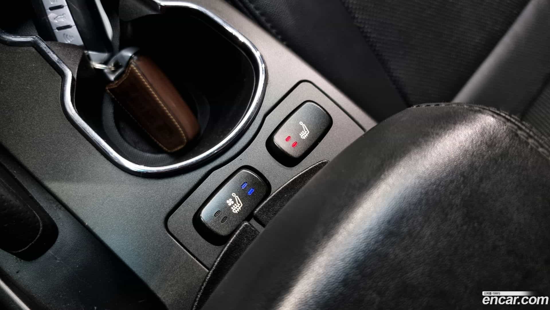 KORANDO KG_Mobility_Ssangyong 2013.9-OPTION-020