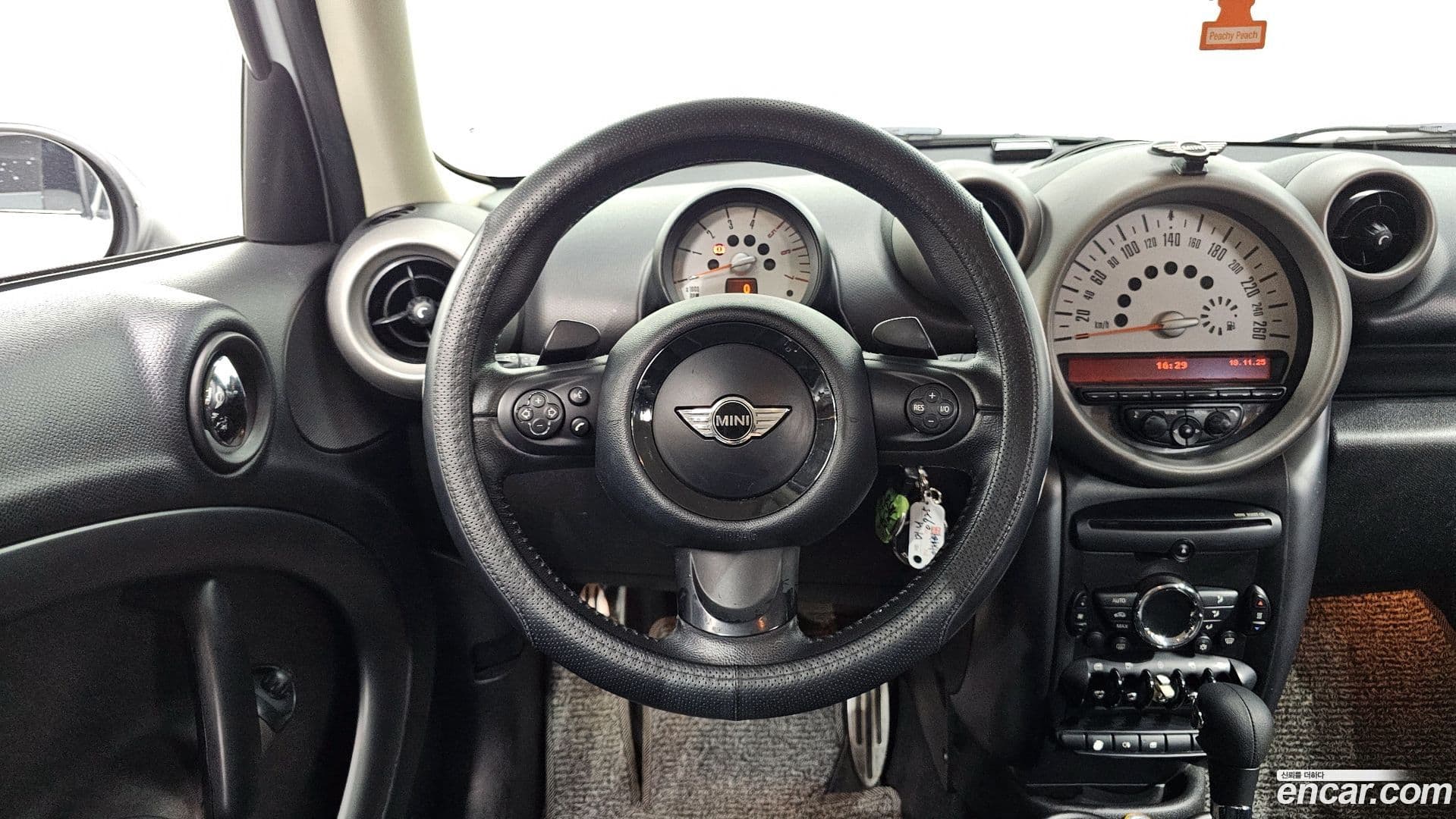 Main__Slider__Photo:Countryman Mini 2011.11-12