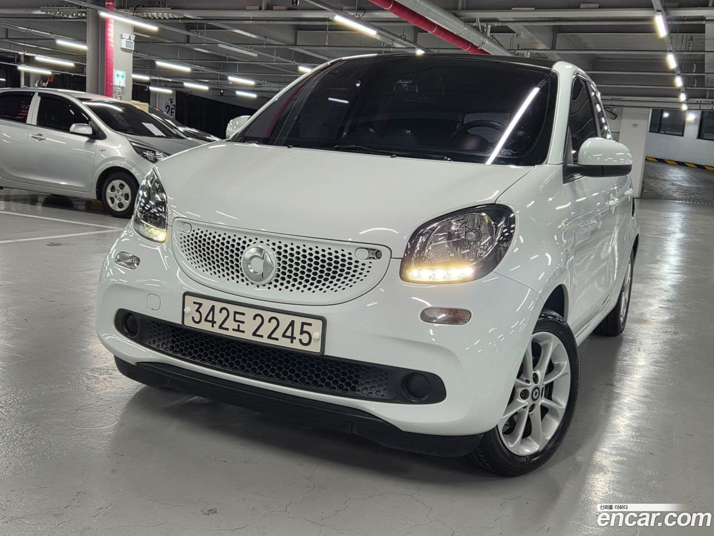 Main__Slider__Photo:Forfour Smart 2015.11-1