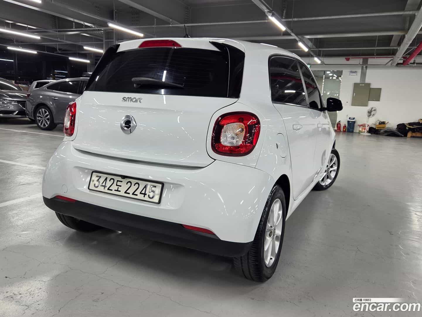 Forfour Smart 2015.11-OUTER-003