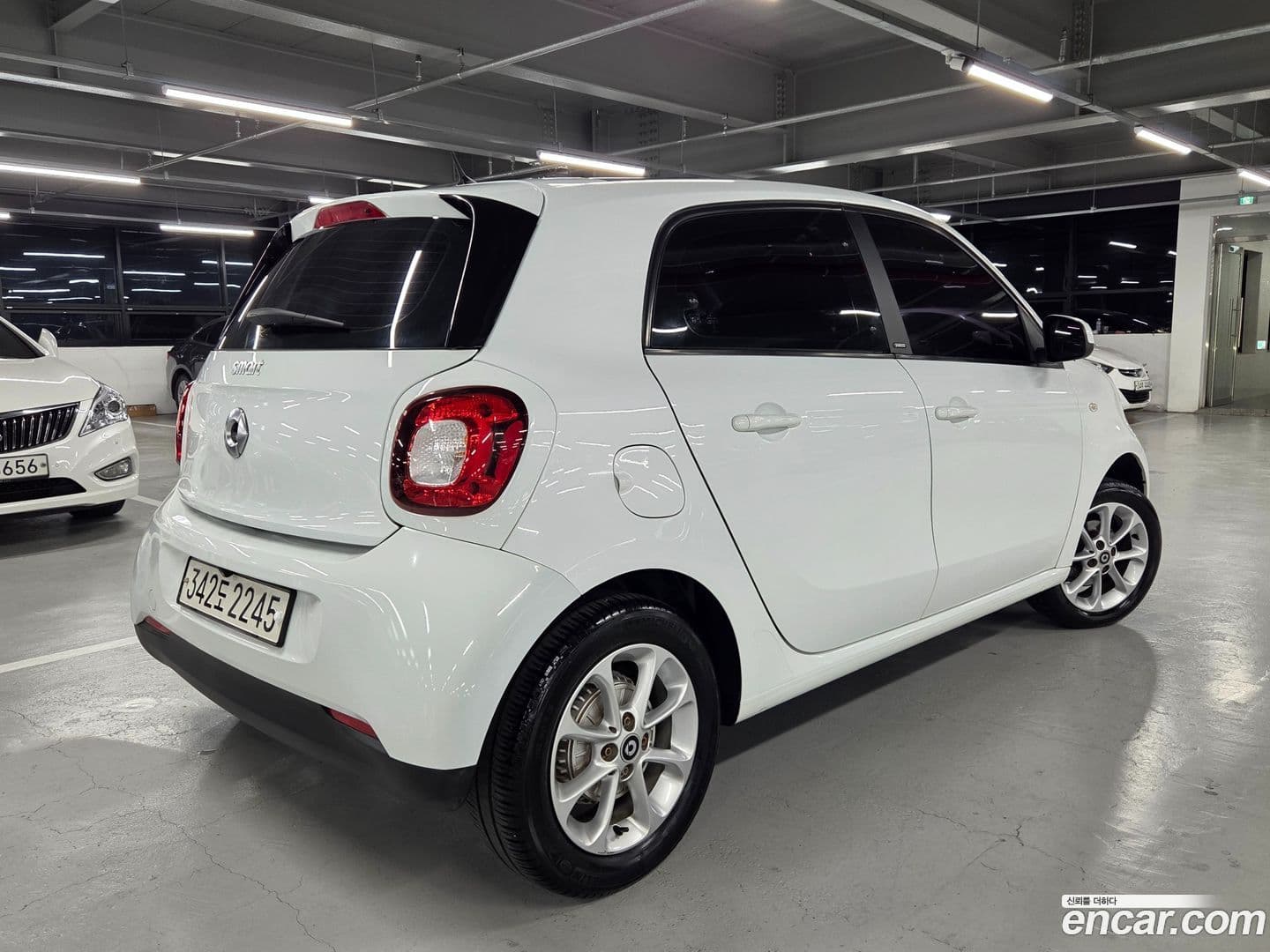 Main__Slider__Photo:Forfour Smart 2015.11-3