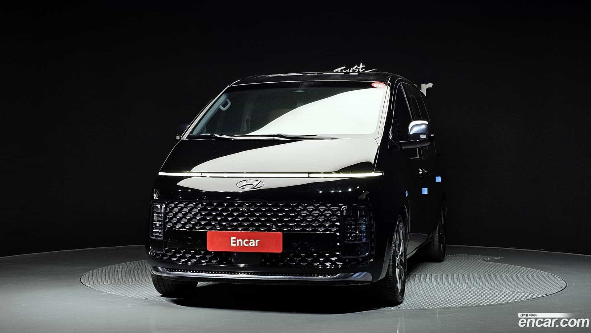 Staria Hyundai 2023.0-OUTER-004