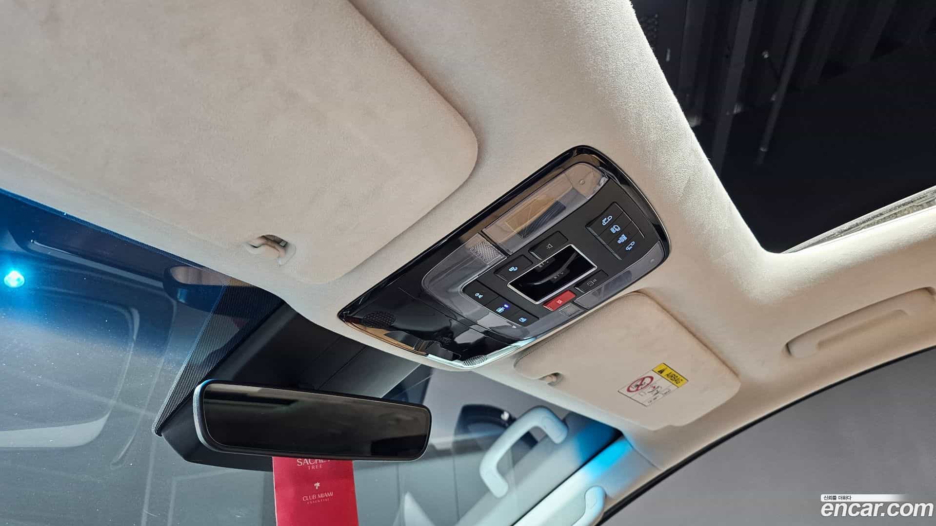 Staria Hyundai 2023.0-OPTION-021