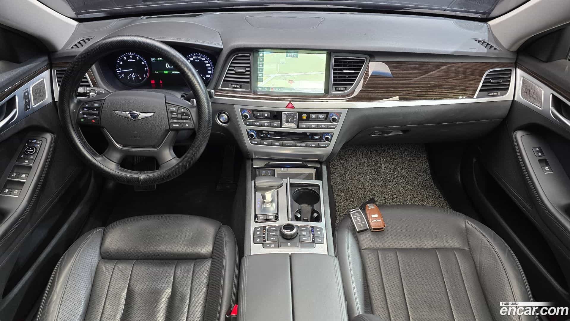 G80 Genesis 2017.1-INNER-007