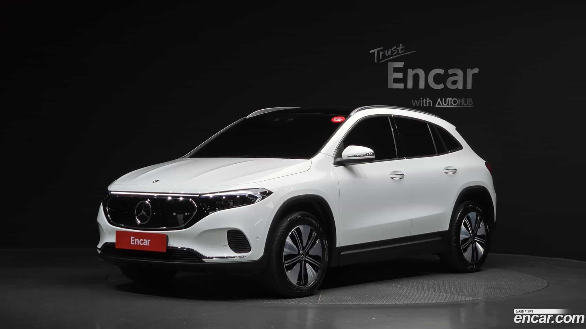 EQA Mercedes-Benz 2023.4-OUTER-001