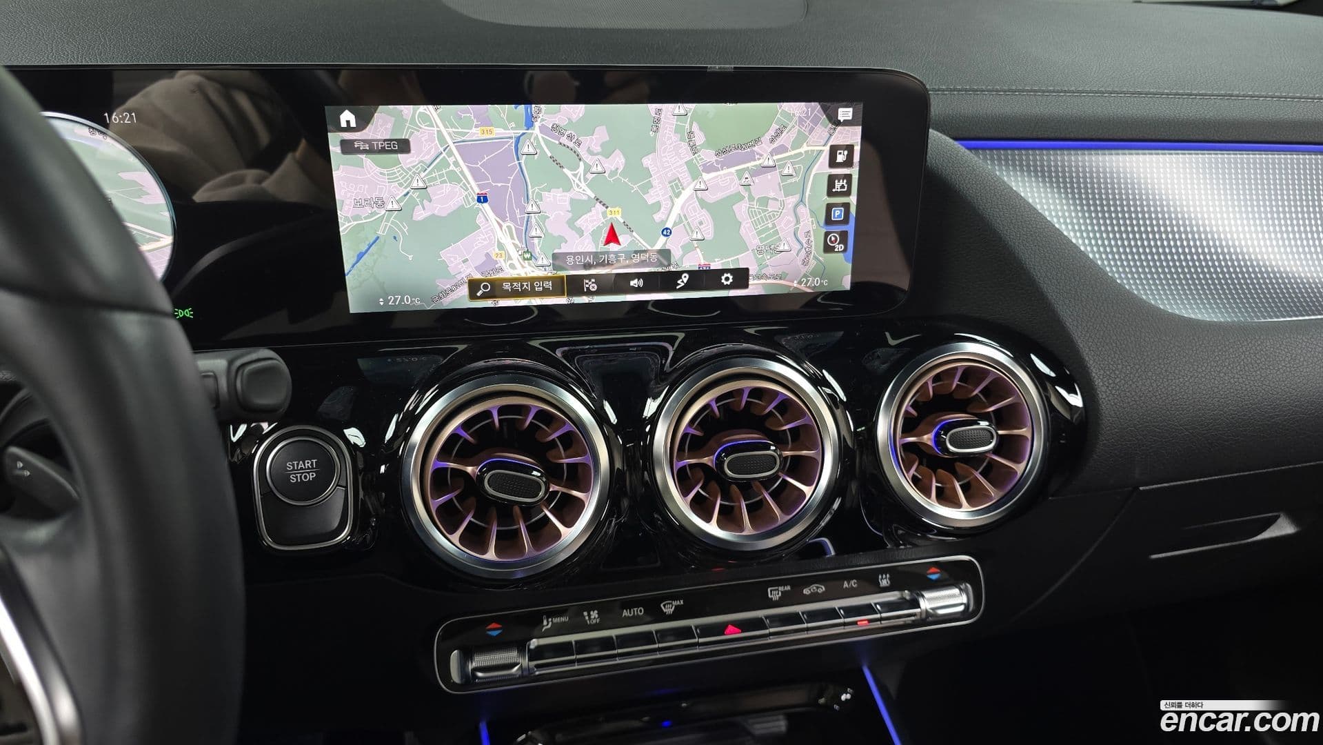 Main__Slider__Photo:EQA Mercedes-Benz 2023.4-13