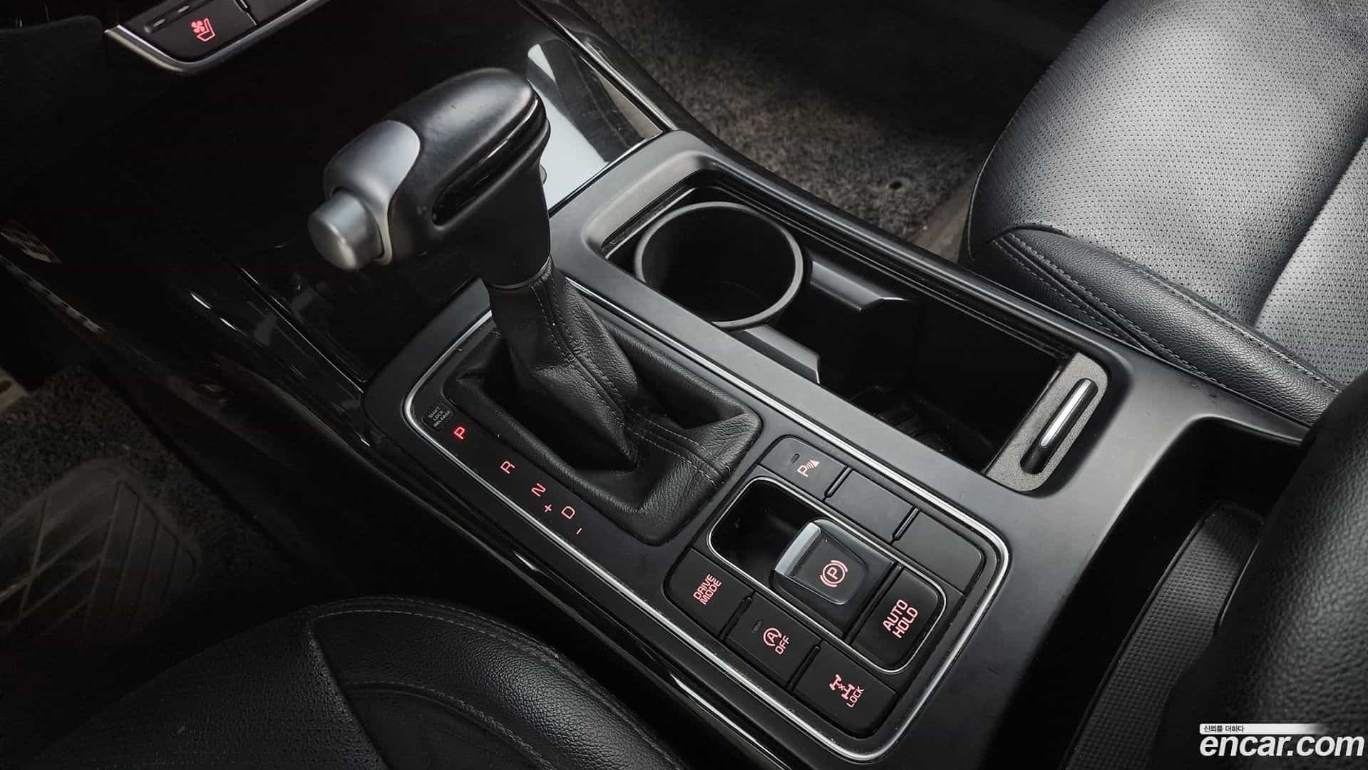 Sorento Kia 2020.1-INNER-009