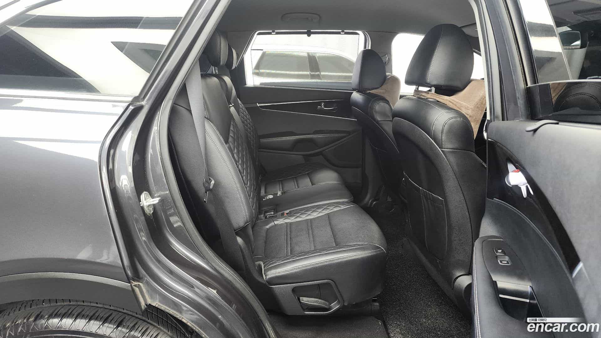 Sorento Kia 2020.1-OPTION-016