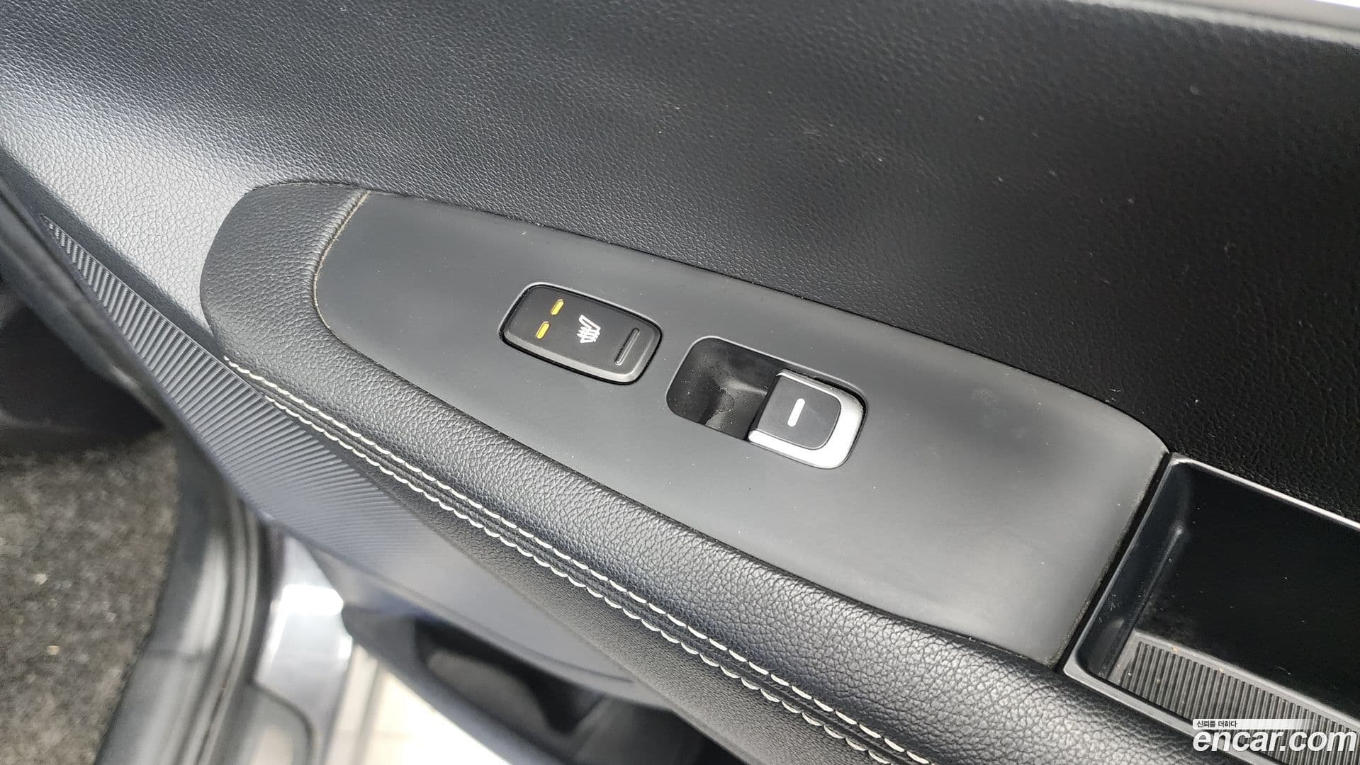 Main__Slider__Photo:Sorento Kia 2020.1-18