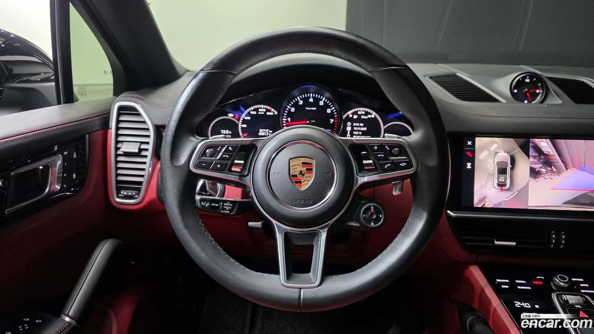 Cayenne Porsche 2023.3-OPTION-017