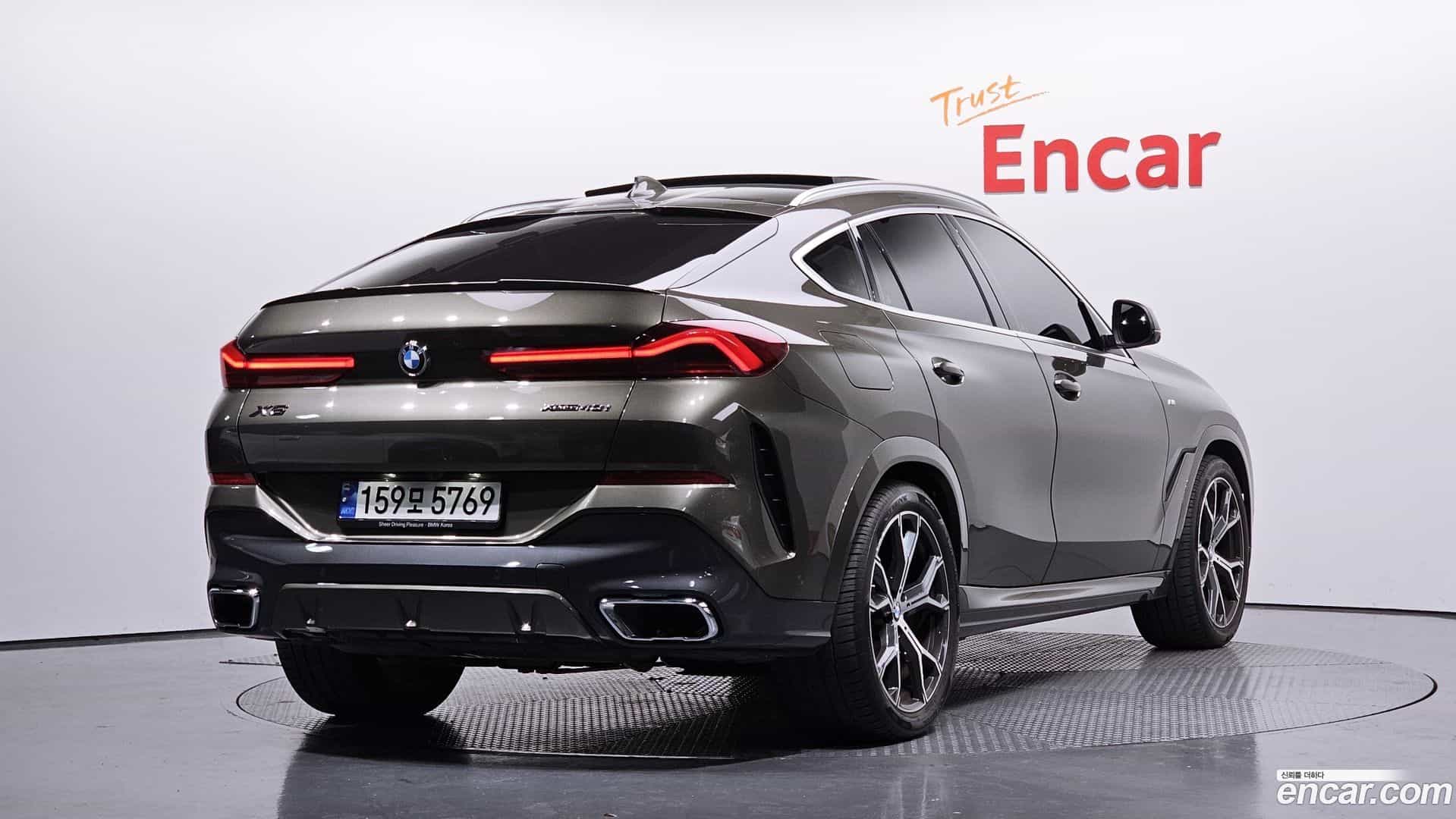 X6 BMW 2022.6-OUTER-002