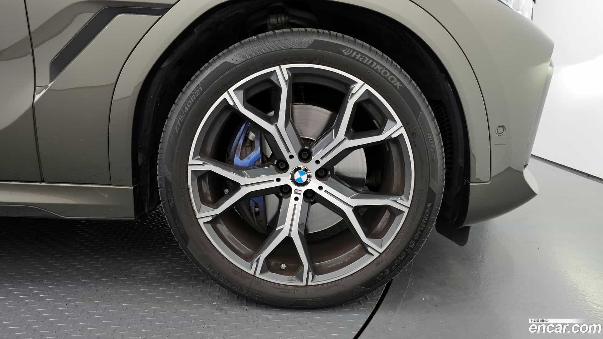 X6 BMW 2022.6-OUTER-005