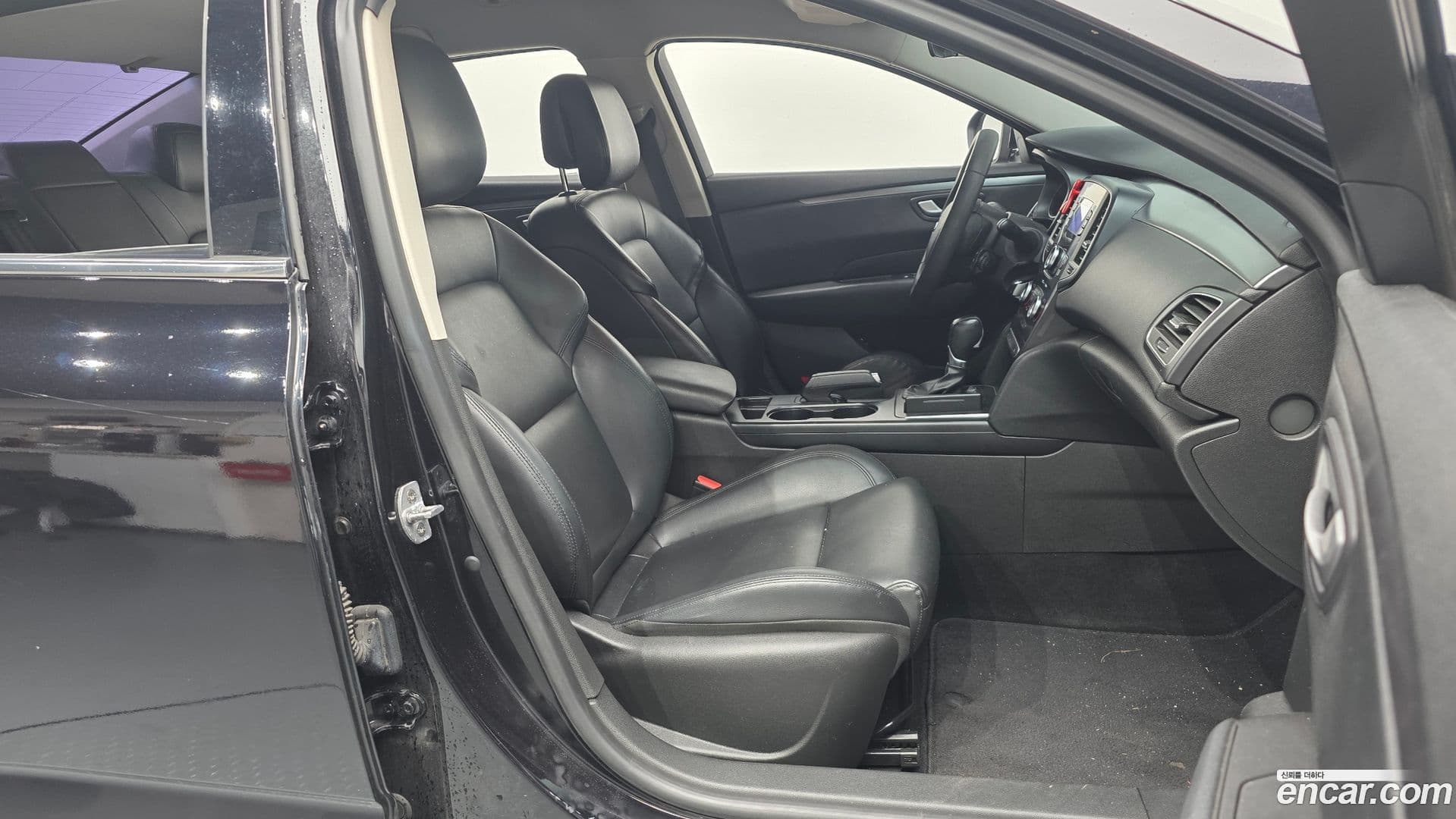 Main__Slider__Photo:SM6 Renault-KoreaSamsung 2017.4-10