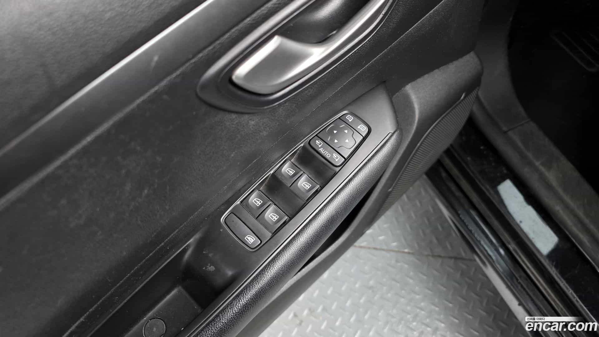 SM6 Renault-KoreaSamsung 2017.4-OPTION-023