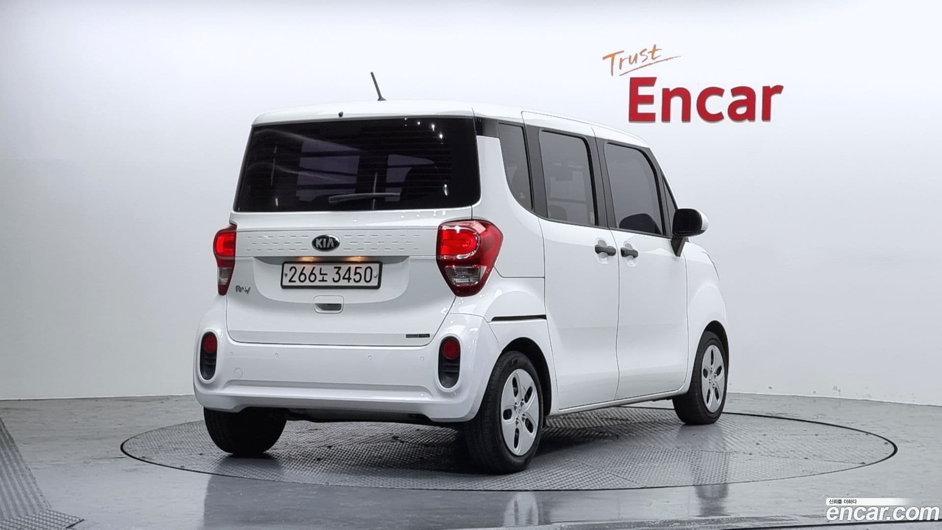 Main__Slider__Photo:RAY Kia 2021.6-1