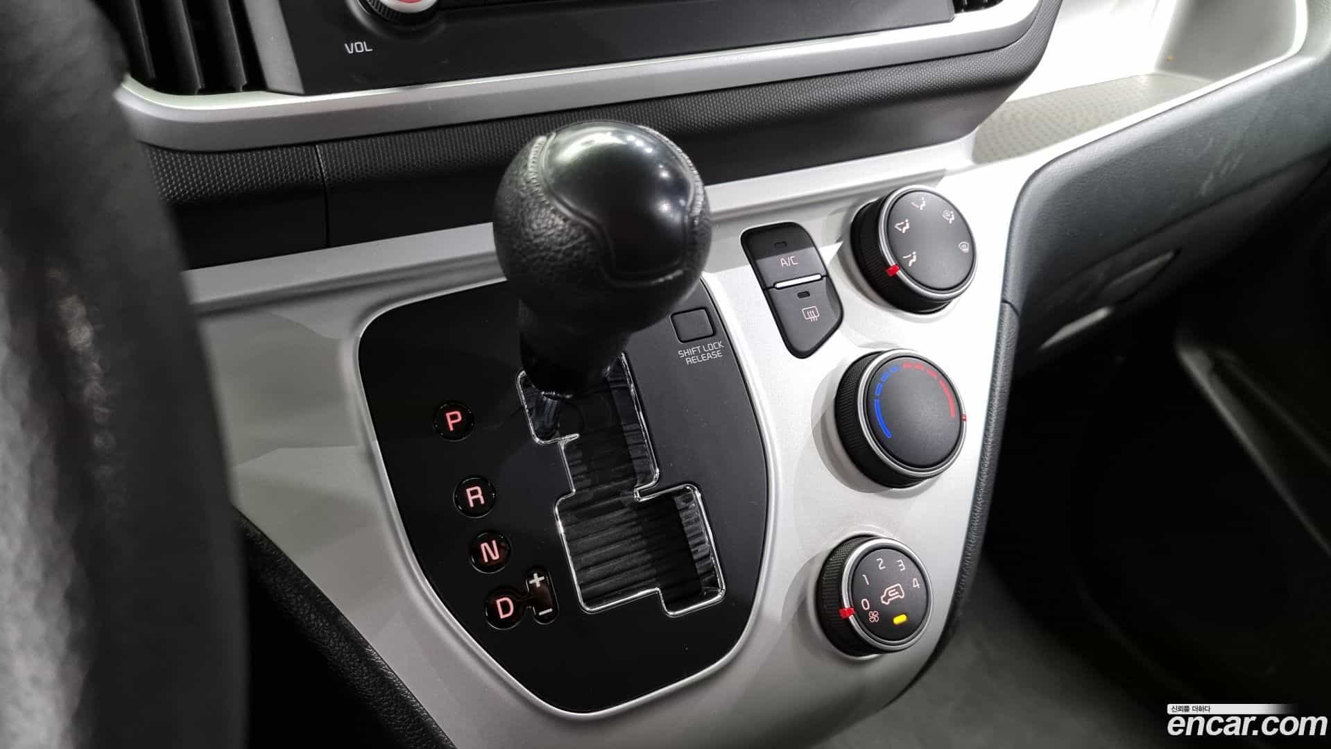 RAY Kia 2021.6-INNER-009