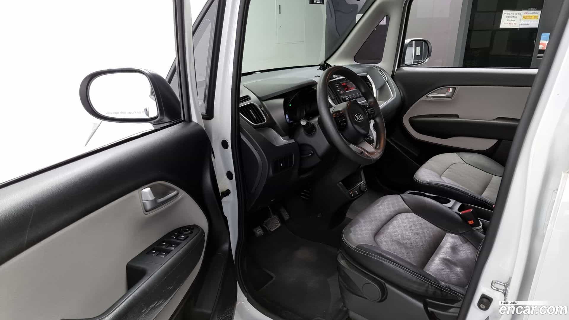 RAY Kia 2021.6-INNER-010