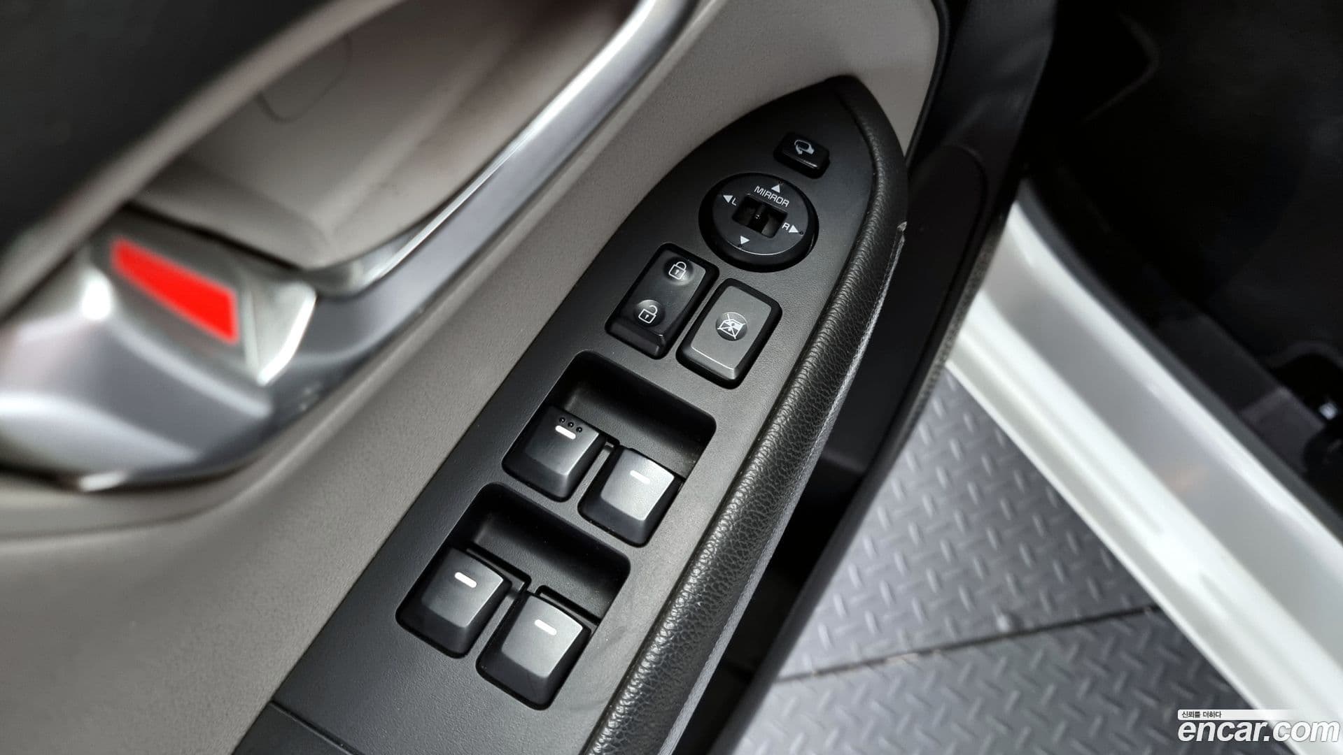 Main__Slider__Photo:RAY Kia 2021.6-16