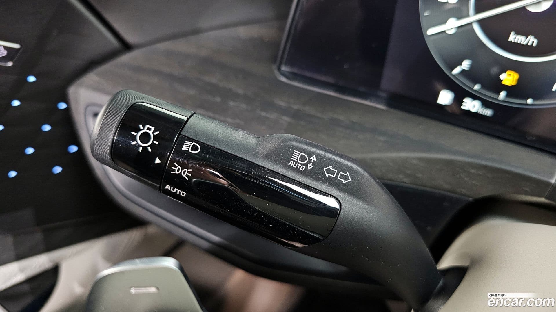 Main__Slider__Photo:K8 Kia 2023.4-17